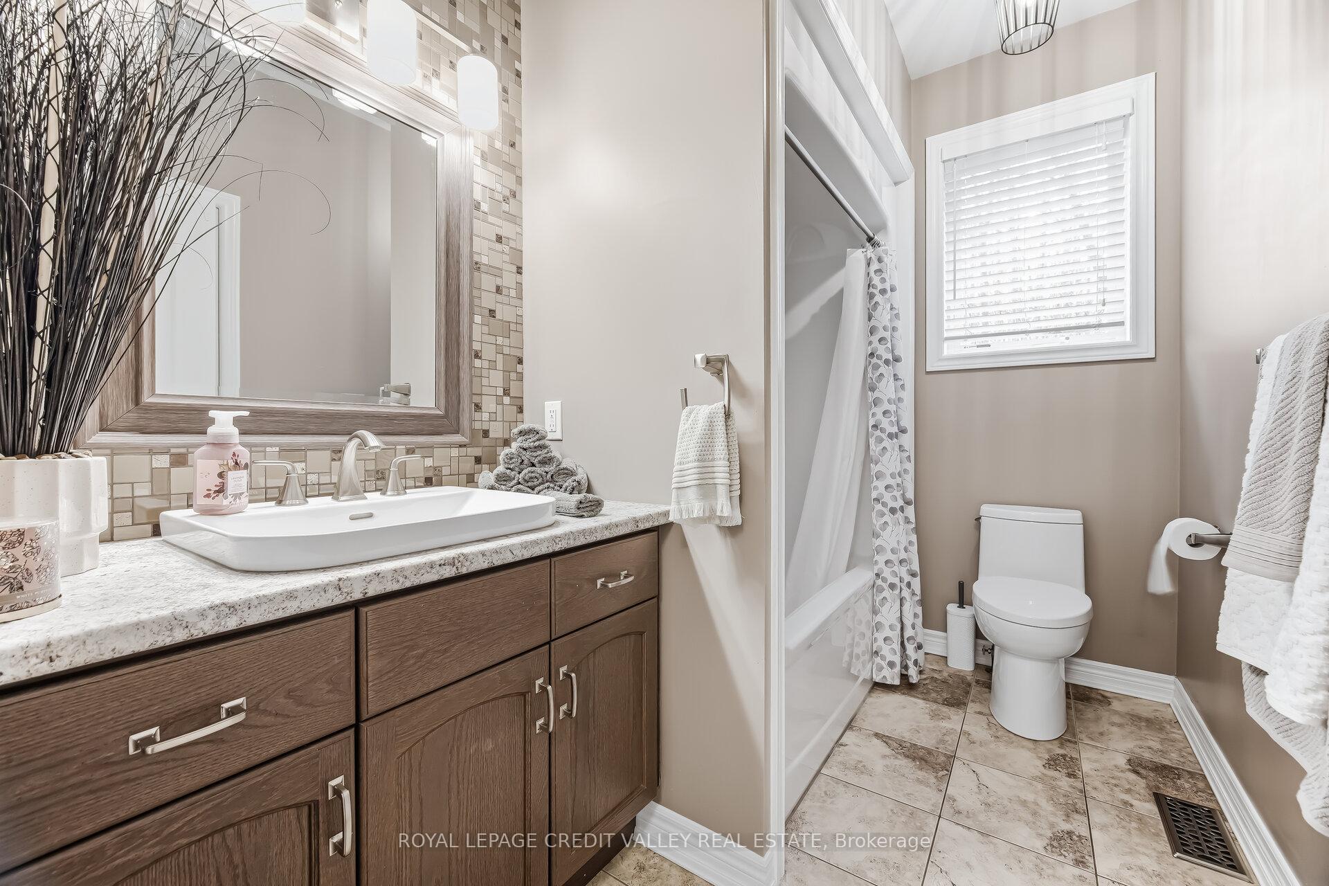 Photo 18 of Unit 60, 580381 Side Road, Chatsworth — HOMEH