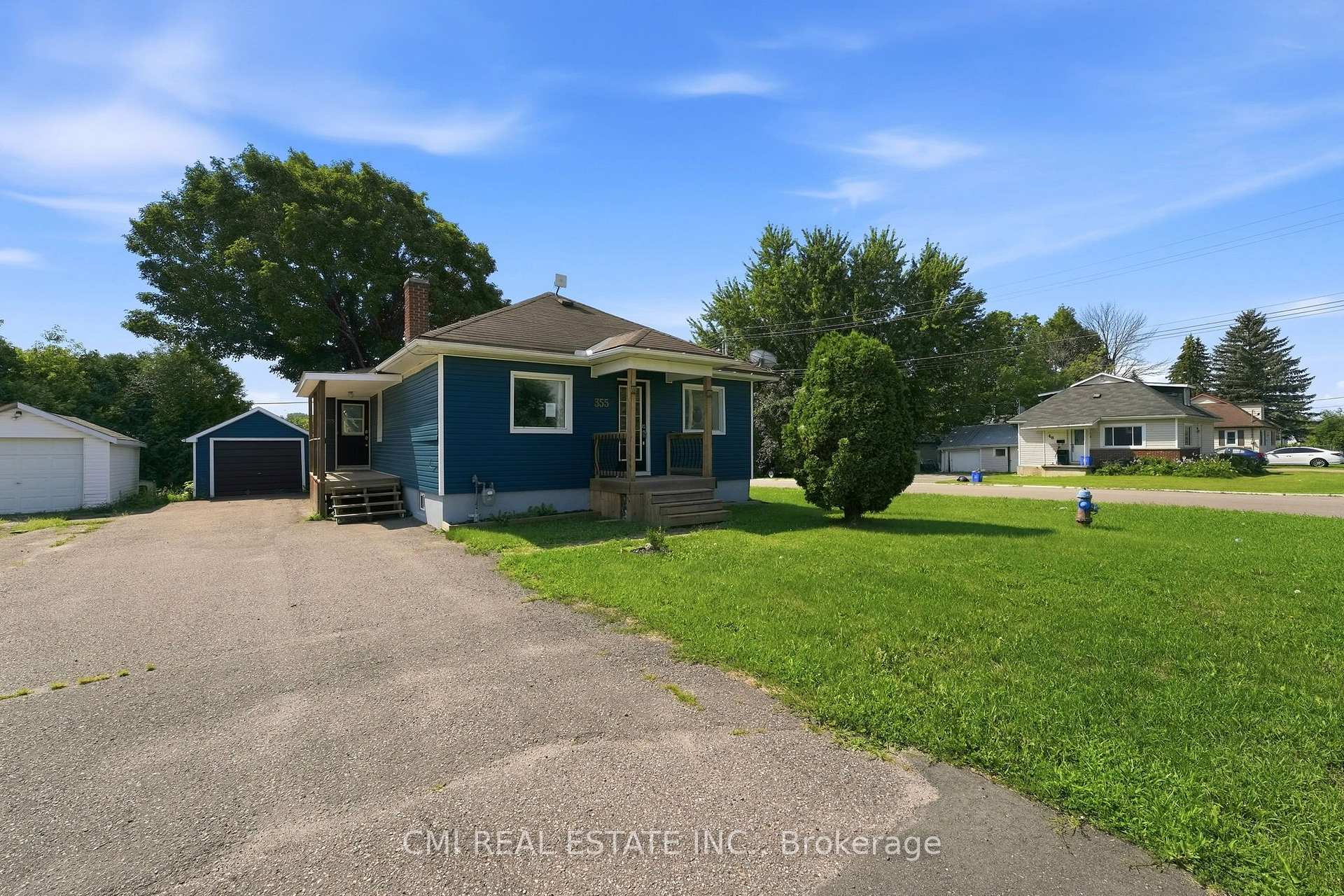 Photo 2 of 355 Joffre Avenue, Renfrew, Renfrew — HOMEH