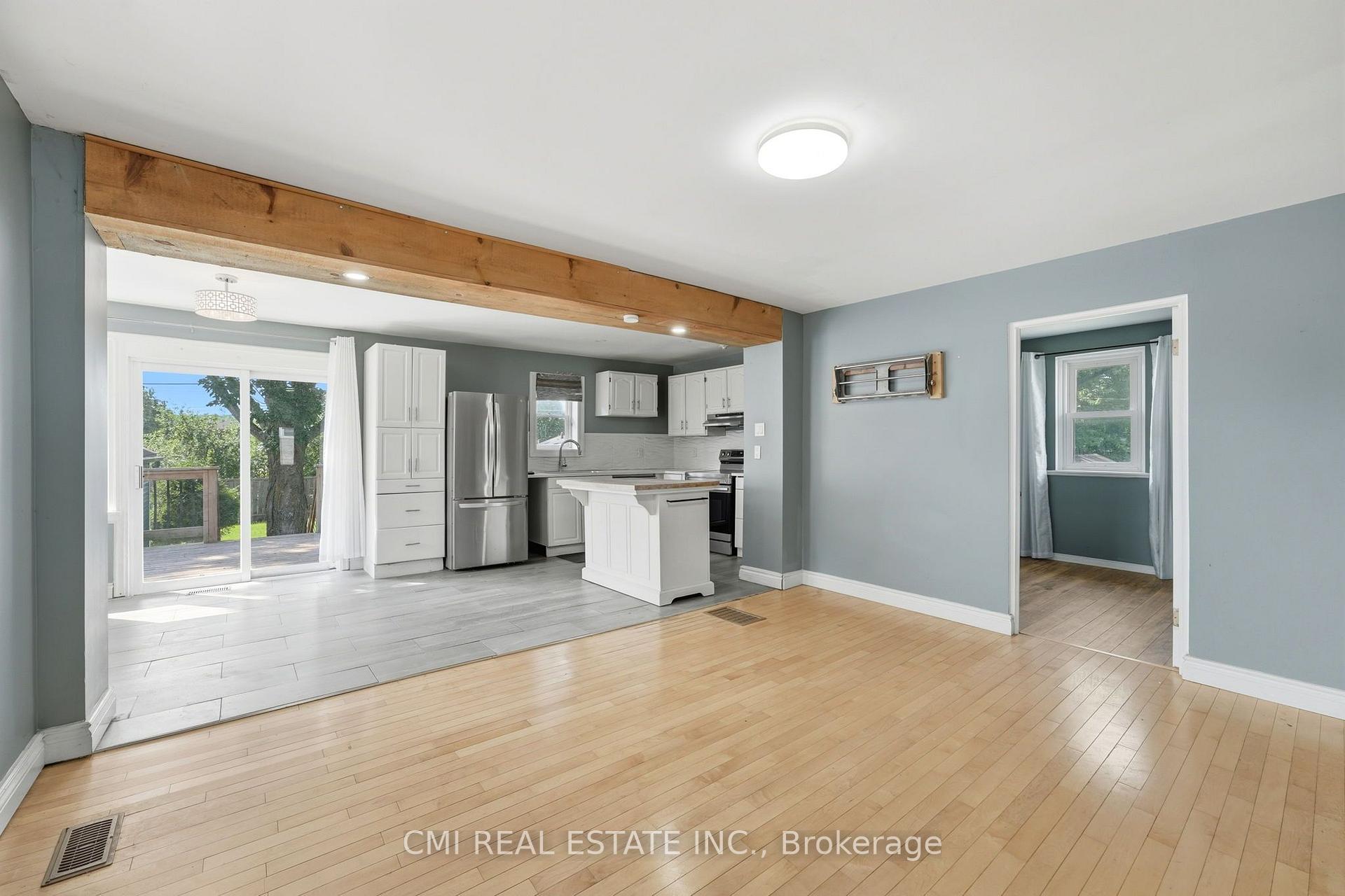 Photo 4 of 355 Joffre Avenue, Renfrew, Renfrew — HOMEH