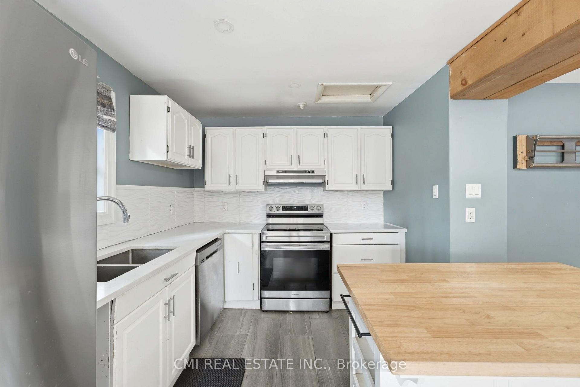 Photo 8 of 355 Joffre Avenue, Renfrew, Renfrew — HOMEH