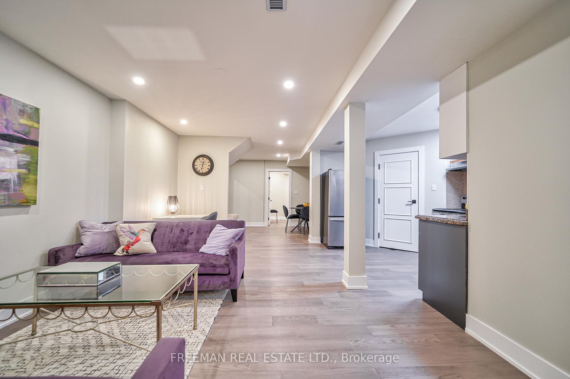 Photo 7 of Unit B, 351 Windermere Avenue, Toronto, High Park-Swansea — HOMEH