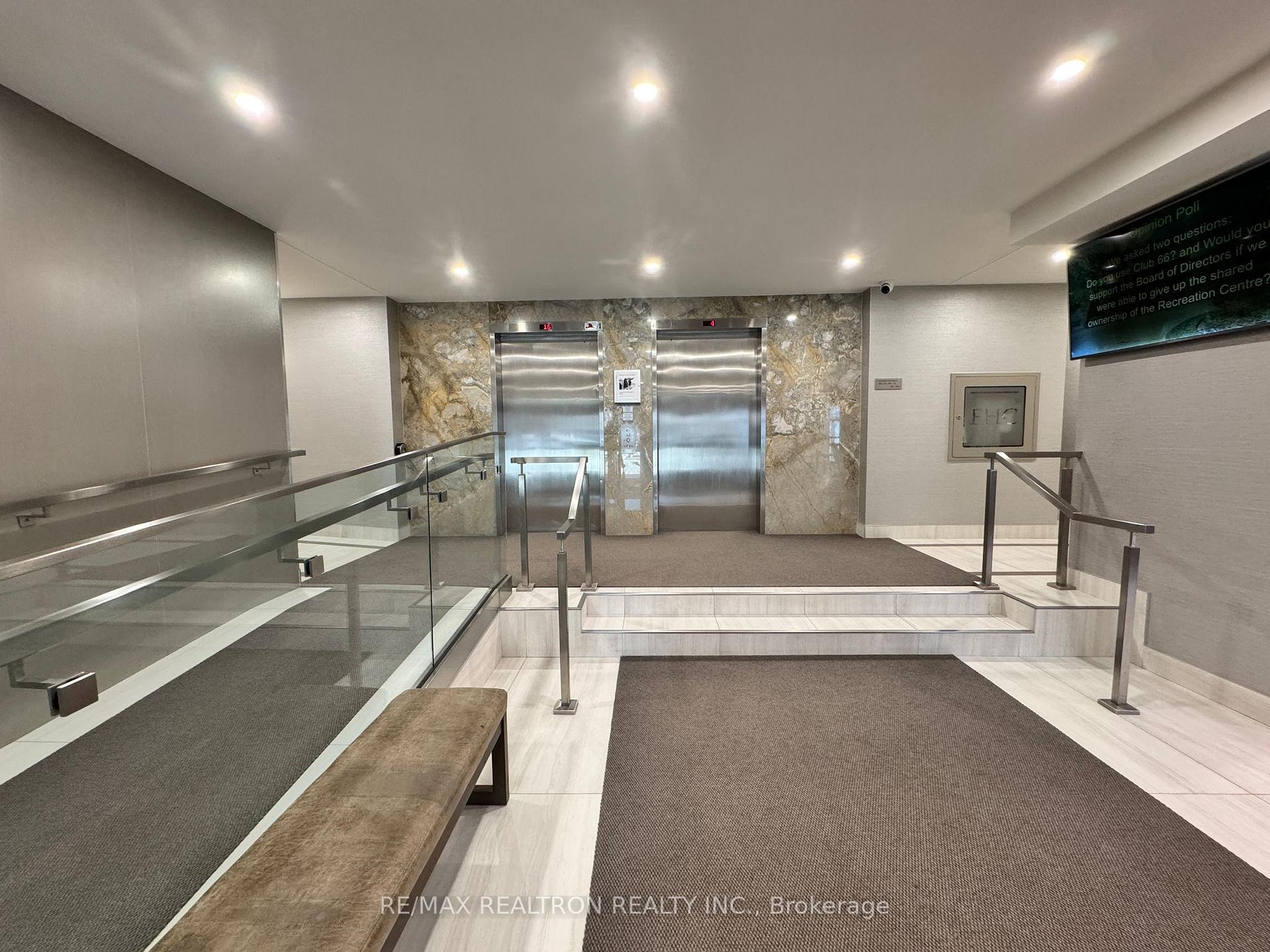 Photo 3 of Unit 705, 20 Baif Boulevard, Richmond Hill, North Richvale — HOMEH