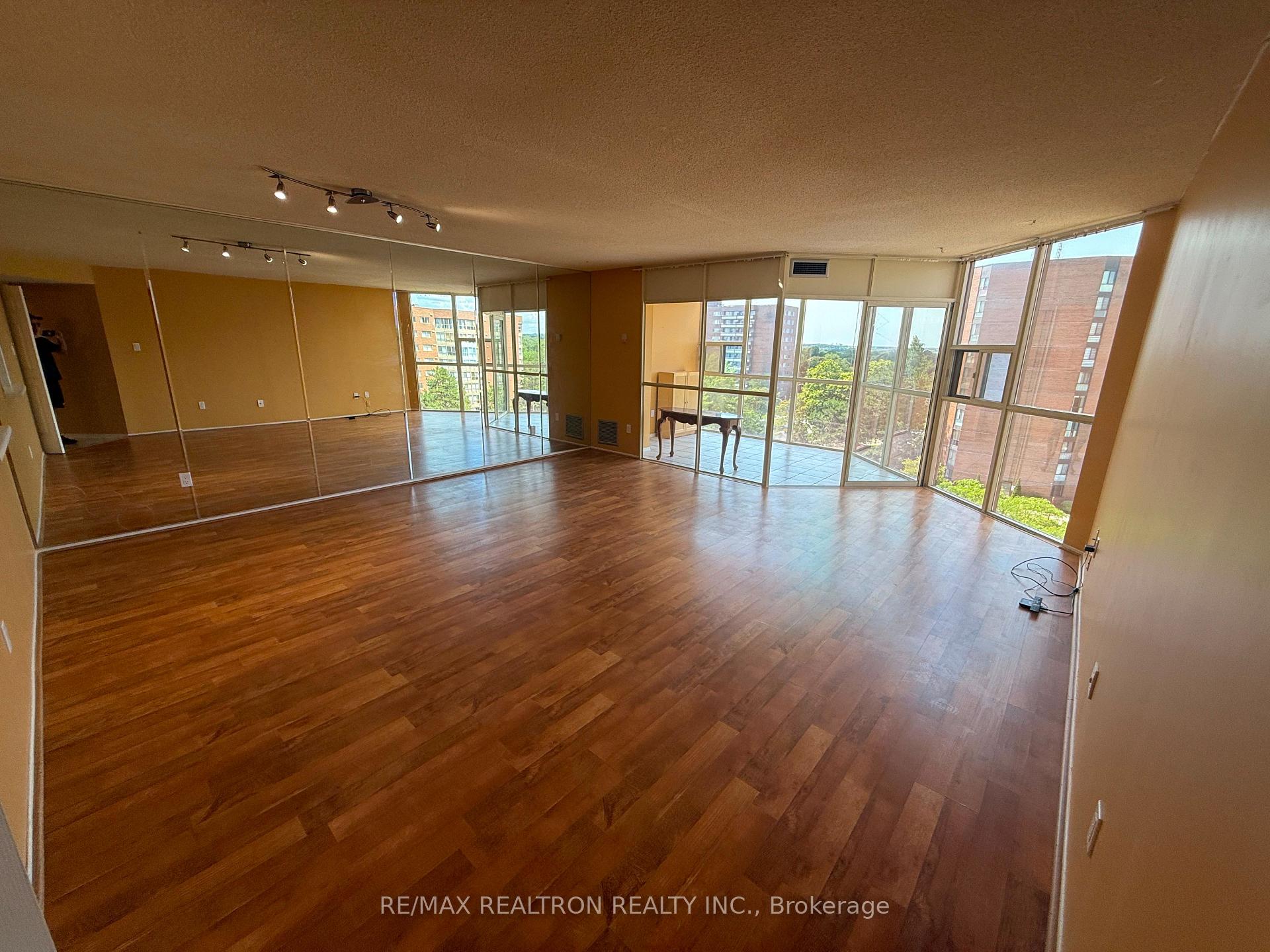 Photo 11 of Unit 705, 20 Baif Boulevard, Richmond Hill, North Richvale — HOMEH