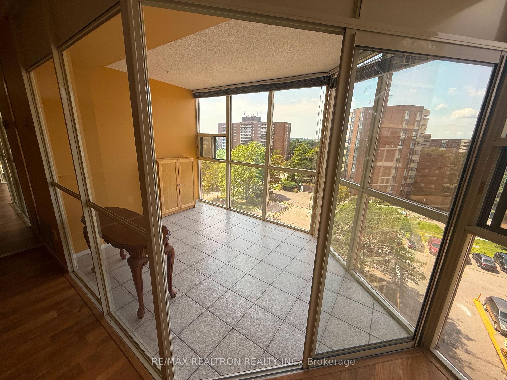 Photo 12 of Unit 705, 20 Baif Boulevard, Richmond Hill, North Richvale — HOMEH