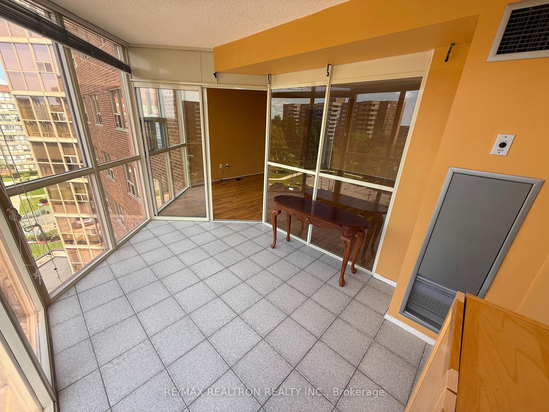 Photo 13 of Unit 705, 20 Baif Boulevard, Richmond Hill, North Richvale — HOMEH