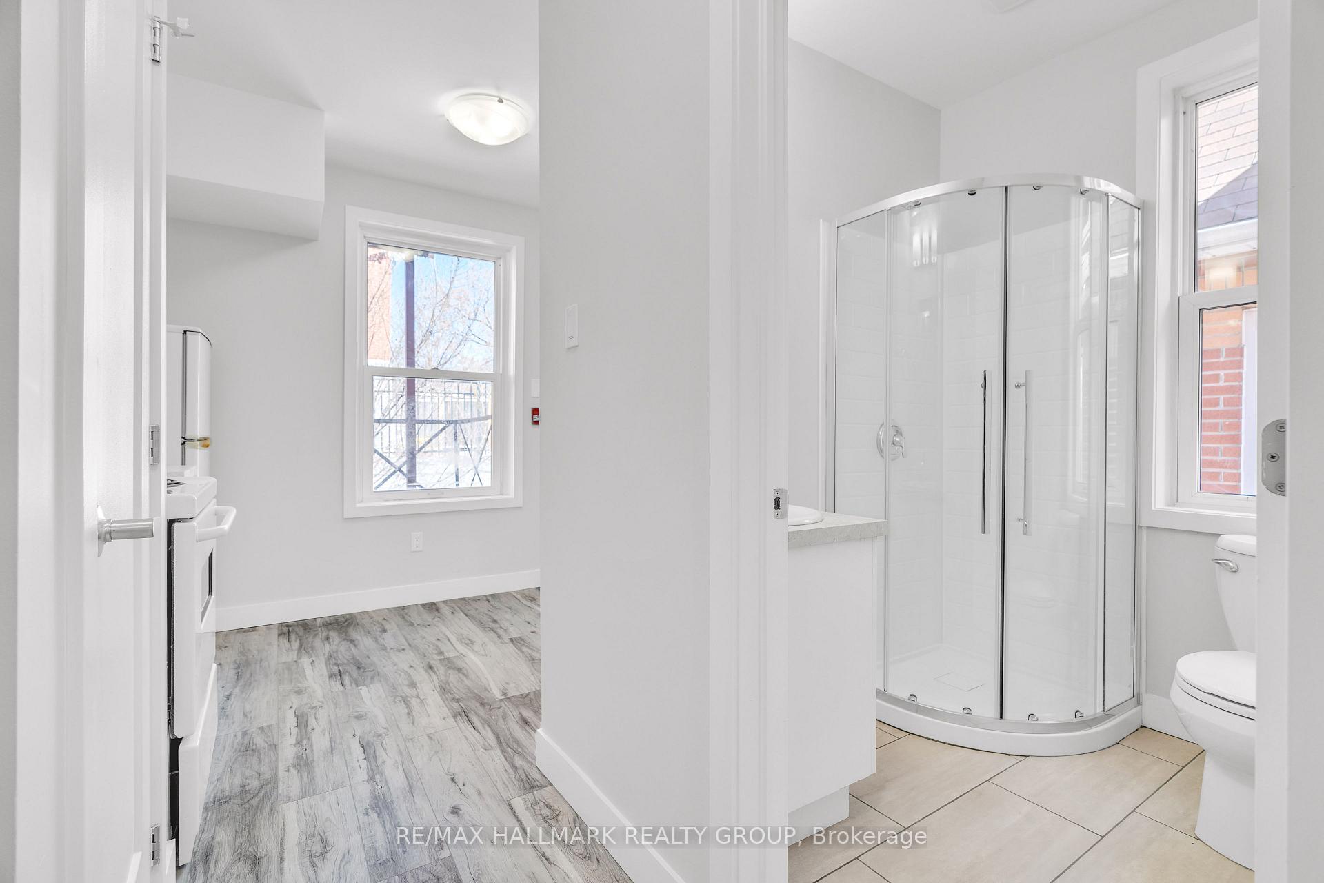 Photo 7 of Unit 3, 261 Somerset Street E, Ottawa, Ottawa Centre — HOMEH