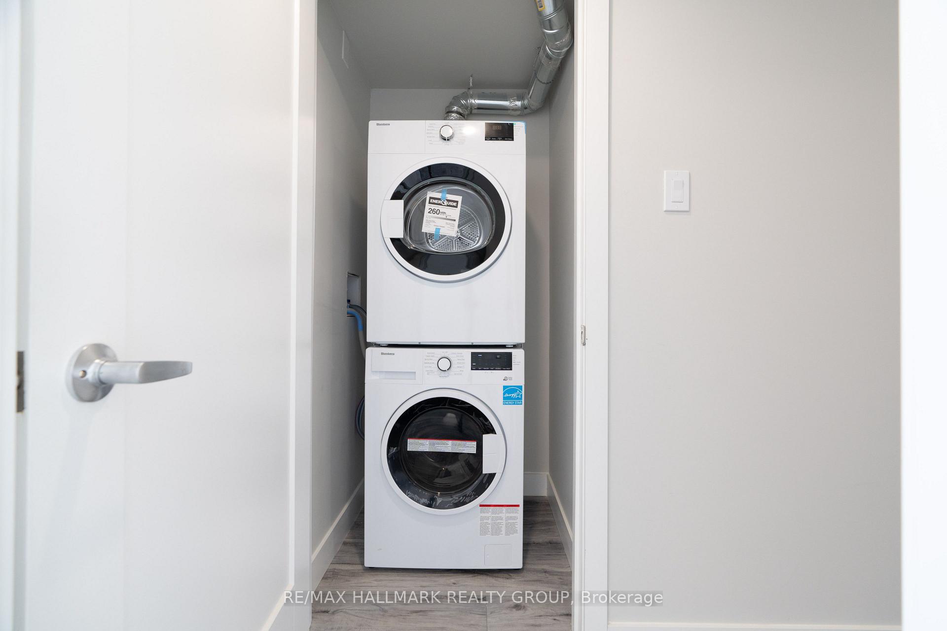 Photo 11 of Unit 3, 261 Somerset Street E, Ottawa, Ottawa Centre — HOMEH