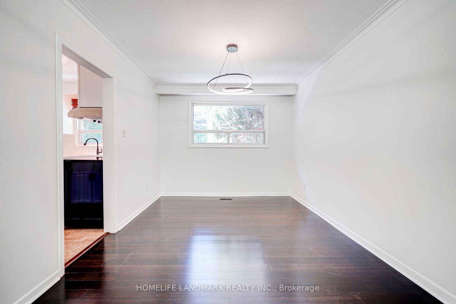 Photo 10 of 20 Goodview Road, North York, Don Valley Village — HOMEH