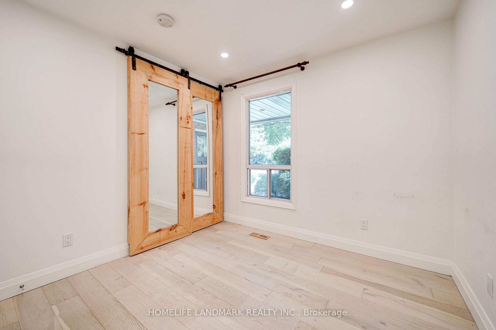 Photo 21 of 20 Goodview Road, North York, Don Valley Village — HOMEH