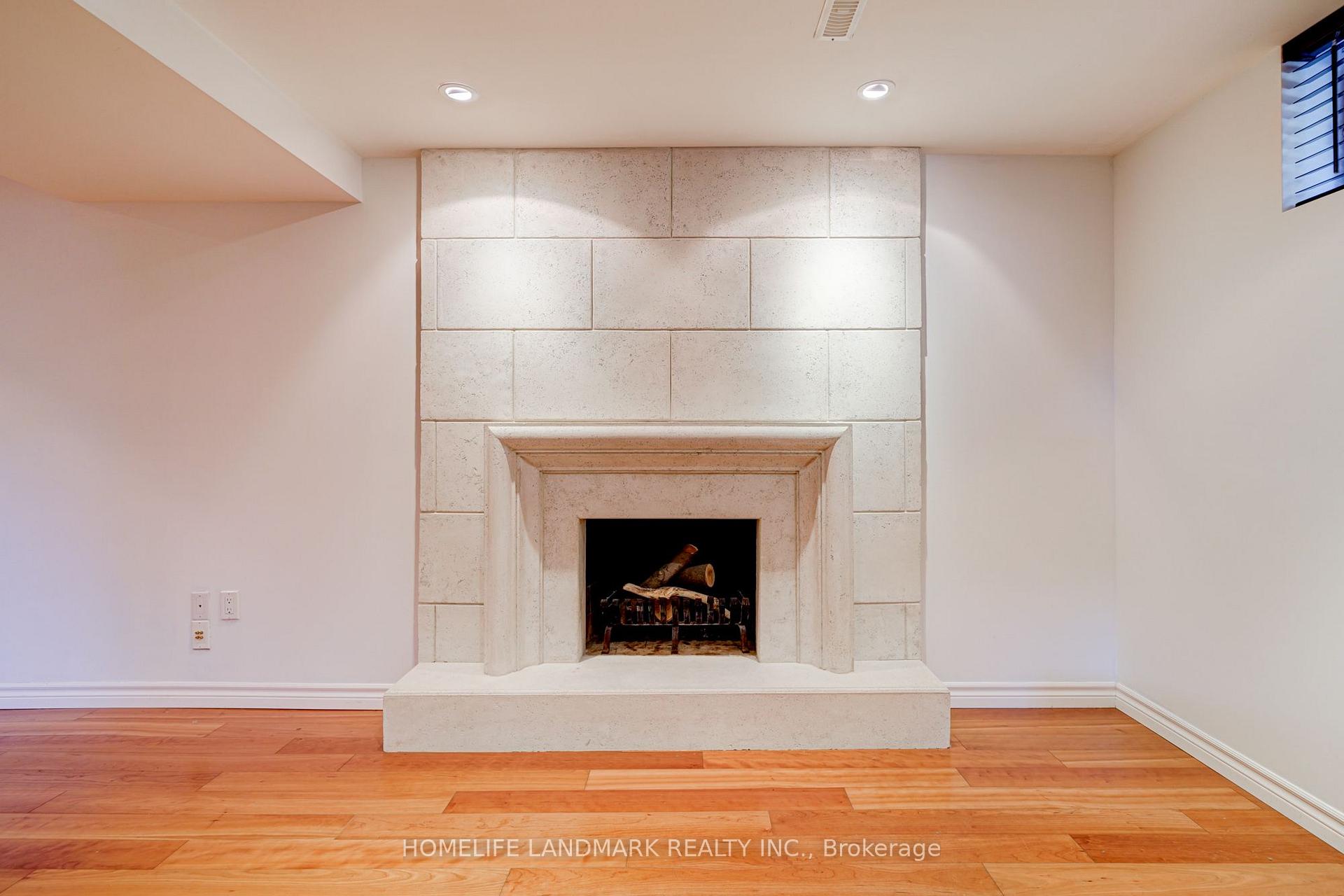 Photo 34 of 20 Goodview Road, North York, Don Valley Village — HOMEH
