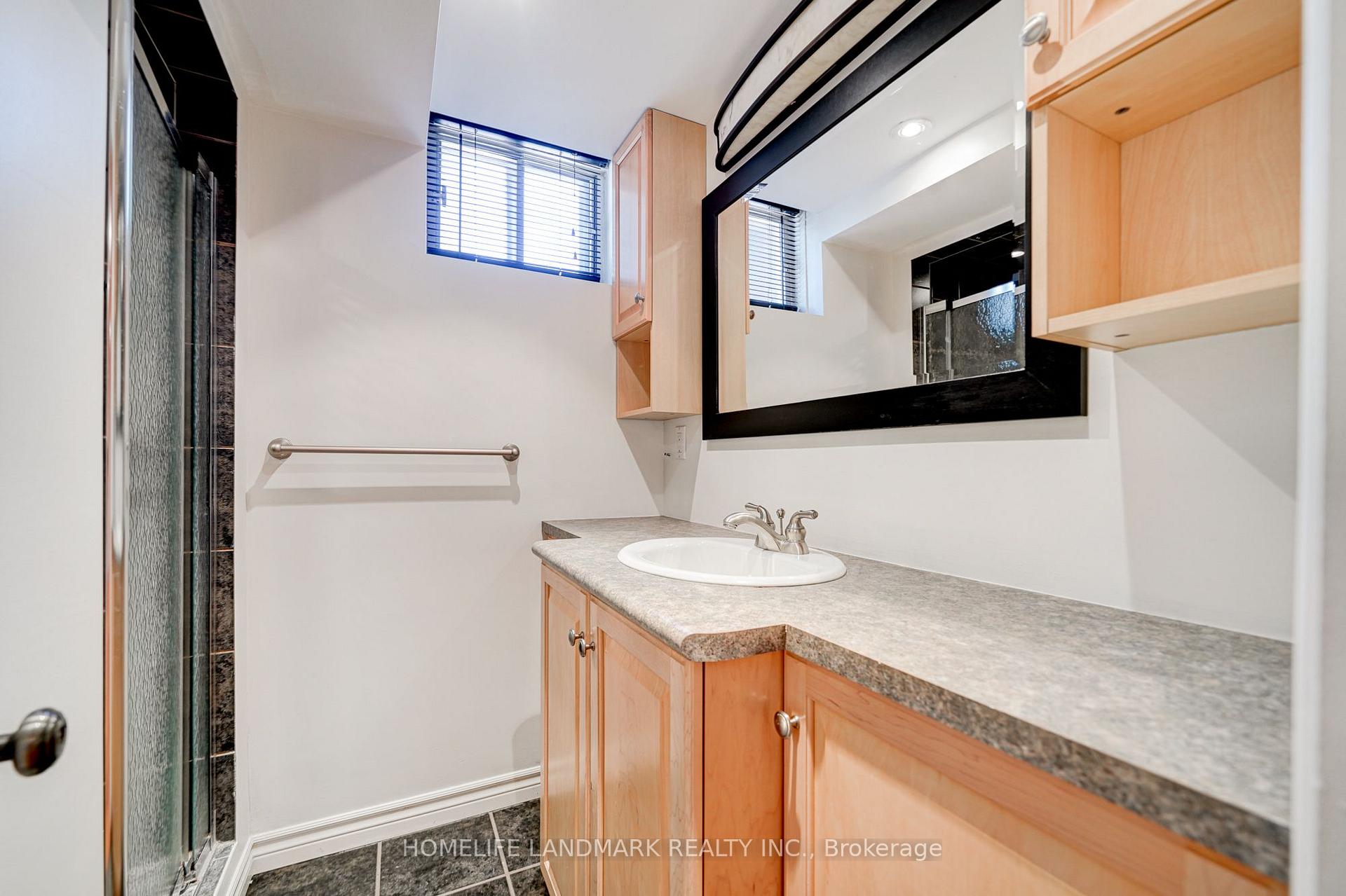 Photo 37 of 20 Goodview Road, North York, Don Valley Village — HOMEH