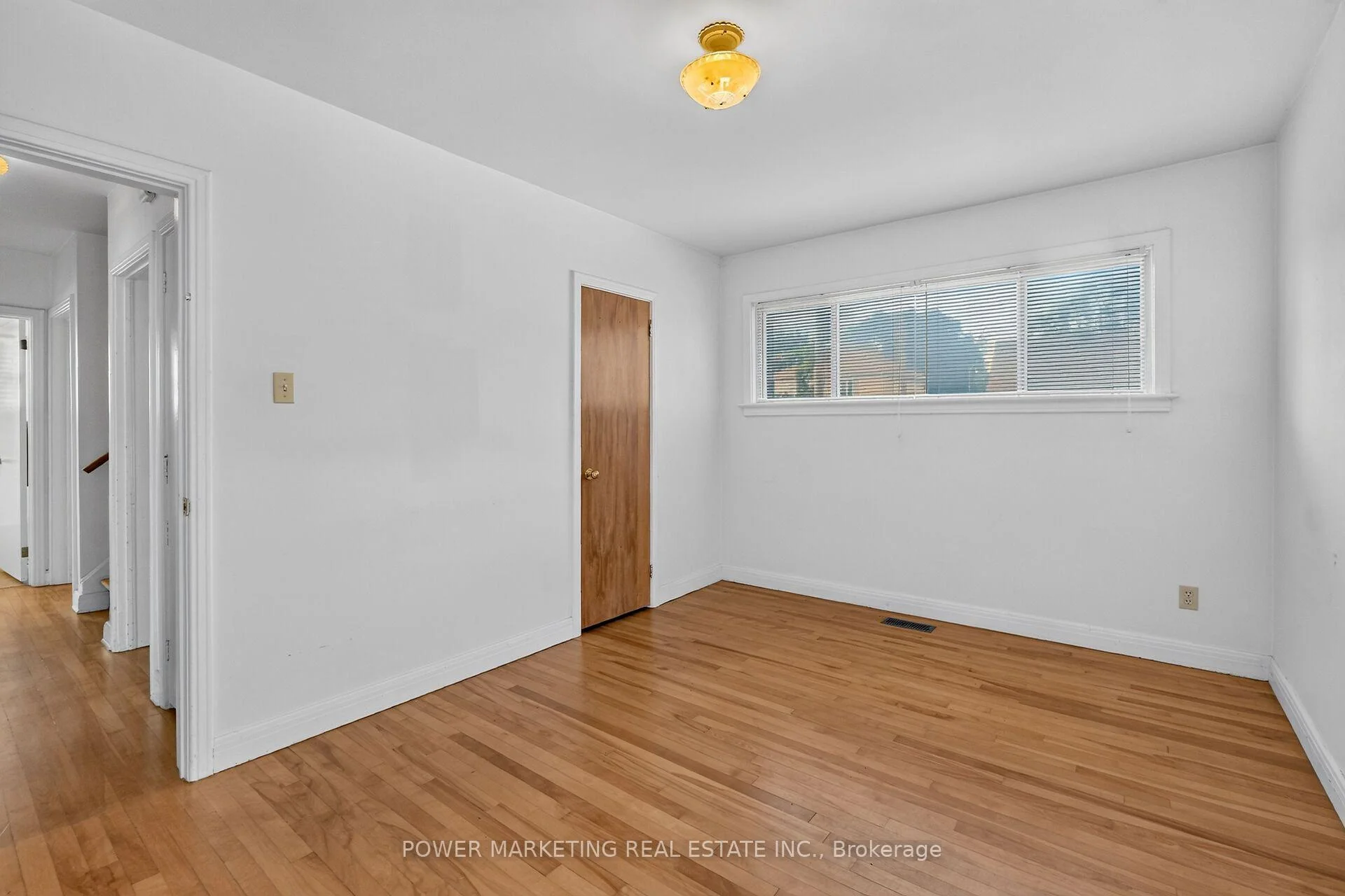Photo 23 of 535 Dunbrack Street, Ottawa, Overbrook/Castle Heights — HOMEH