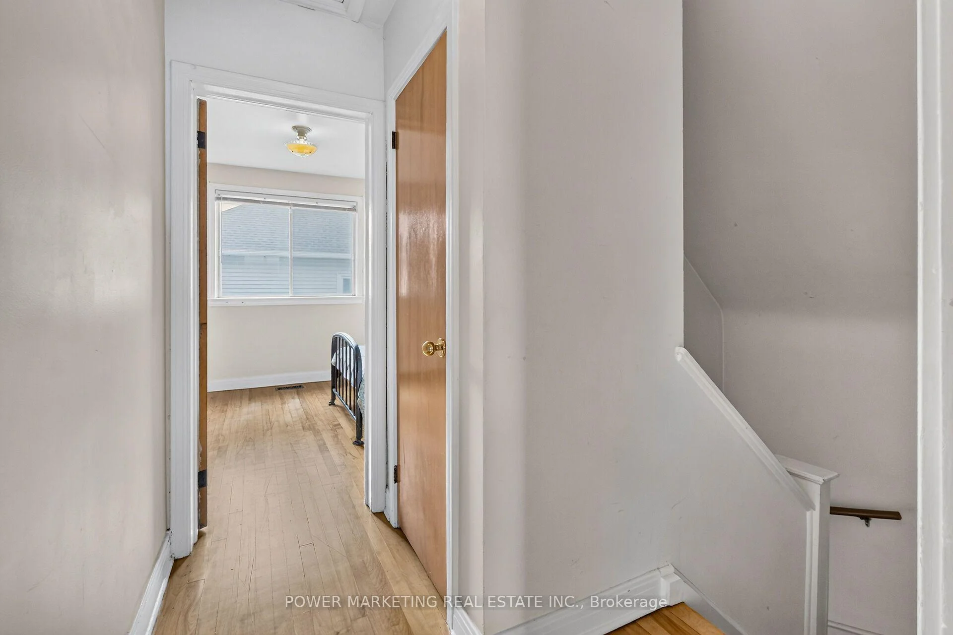Photo 30 of 535 Dunbrack Street, Ottawa, Overbrook/Castle Heights — HOMEH