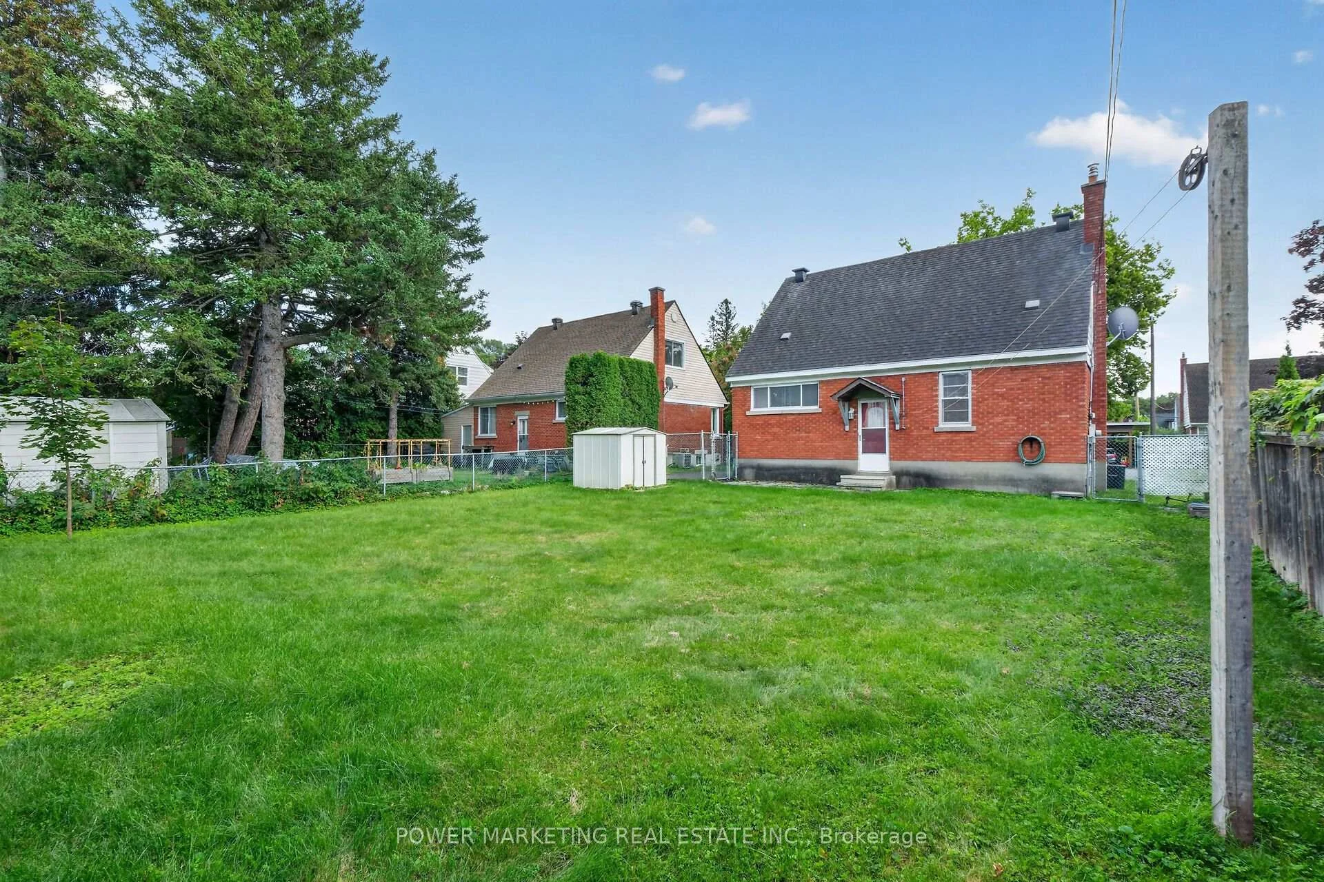 Photo 48 of 535 Dunbrack Street, Ottawa, Overbrook/Castle Heights — HOMEH