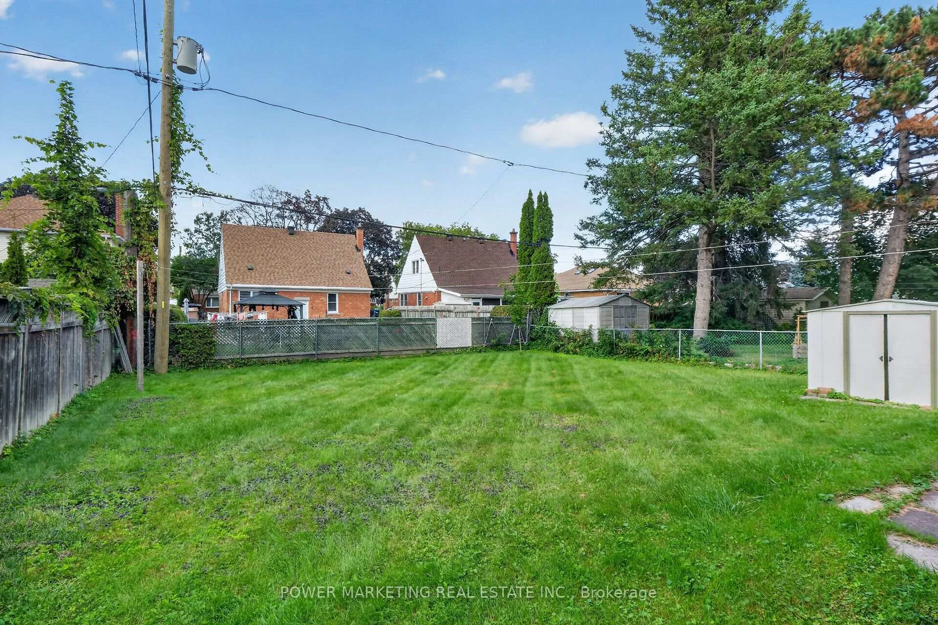 Photo 49 of 535 Dunbrack Street, Ottawa, Overbrook/Castle Heights — HOMEH