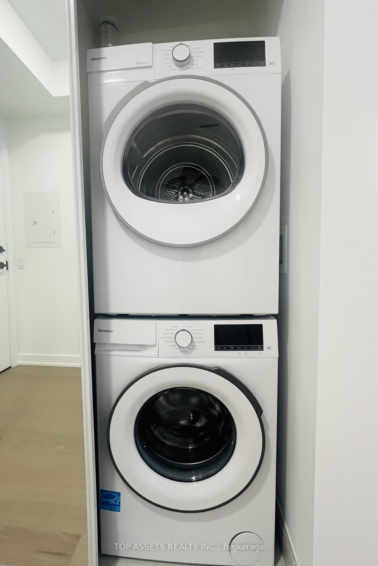 Photo 13 of Unit 1605, 91 Montclair Avenue S, Toronto, Forest Hill South — HOMEH