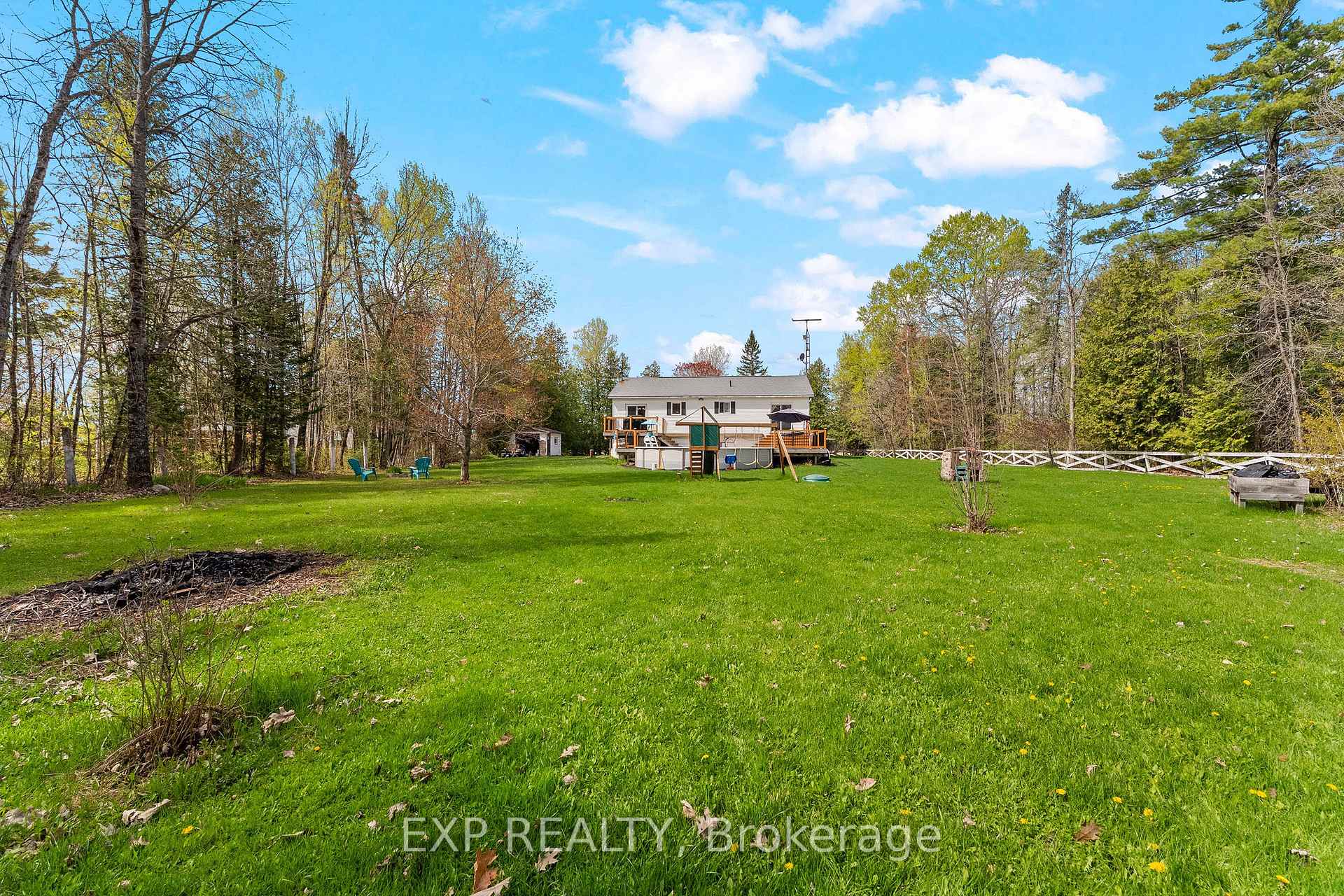Photo 33 of 1348 Scheel Drive, McNab/Braeside, Mcnab/Braeside Twps — HOMEH