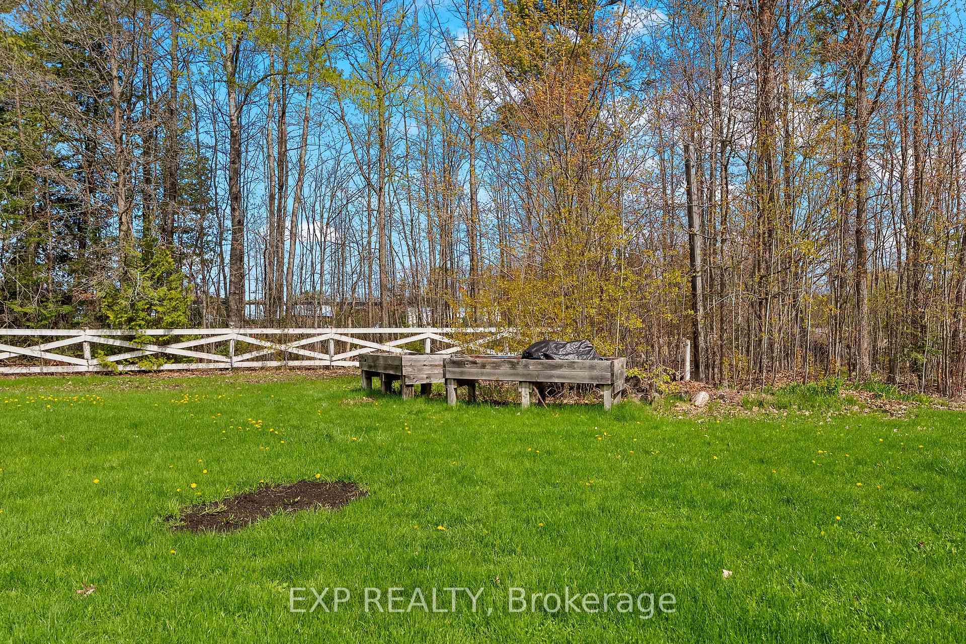Photo 40 of 1348 Scheel Drive, McNab/Braeside, Mcnab/Braeside Twps — HOMEH