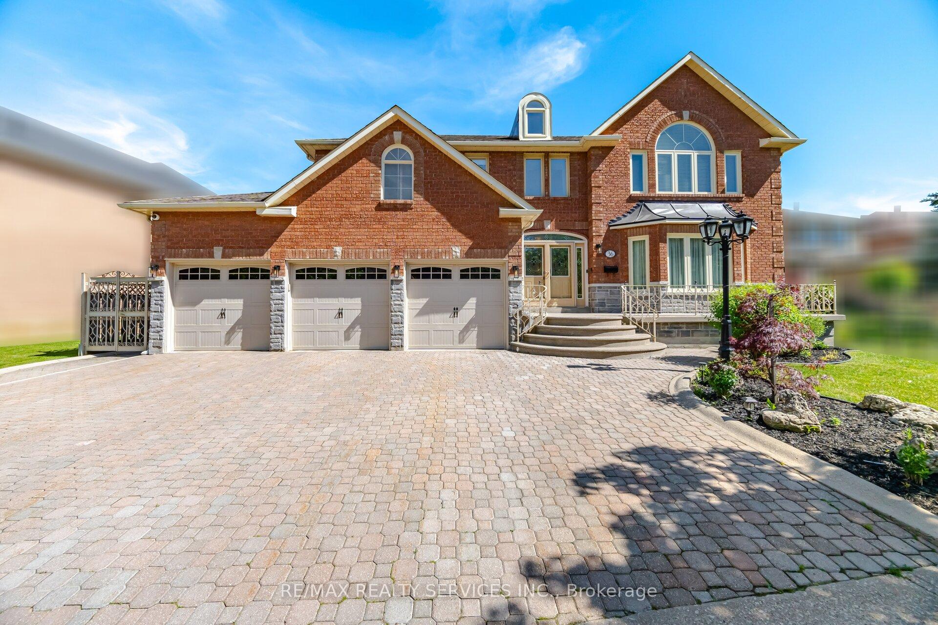 Photo 6 of 36 Shadywood Road, Brampton, Heart Lake West — HOMEH