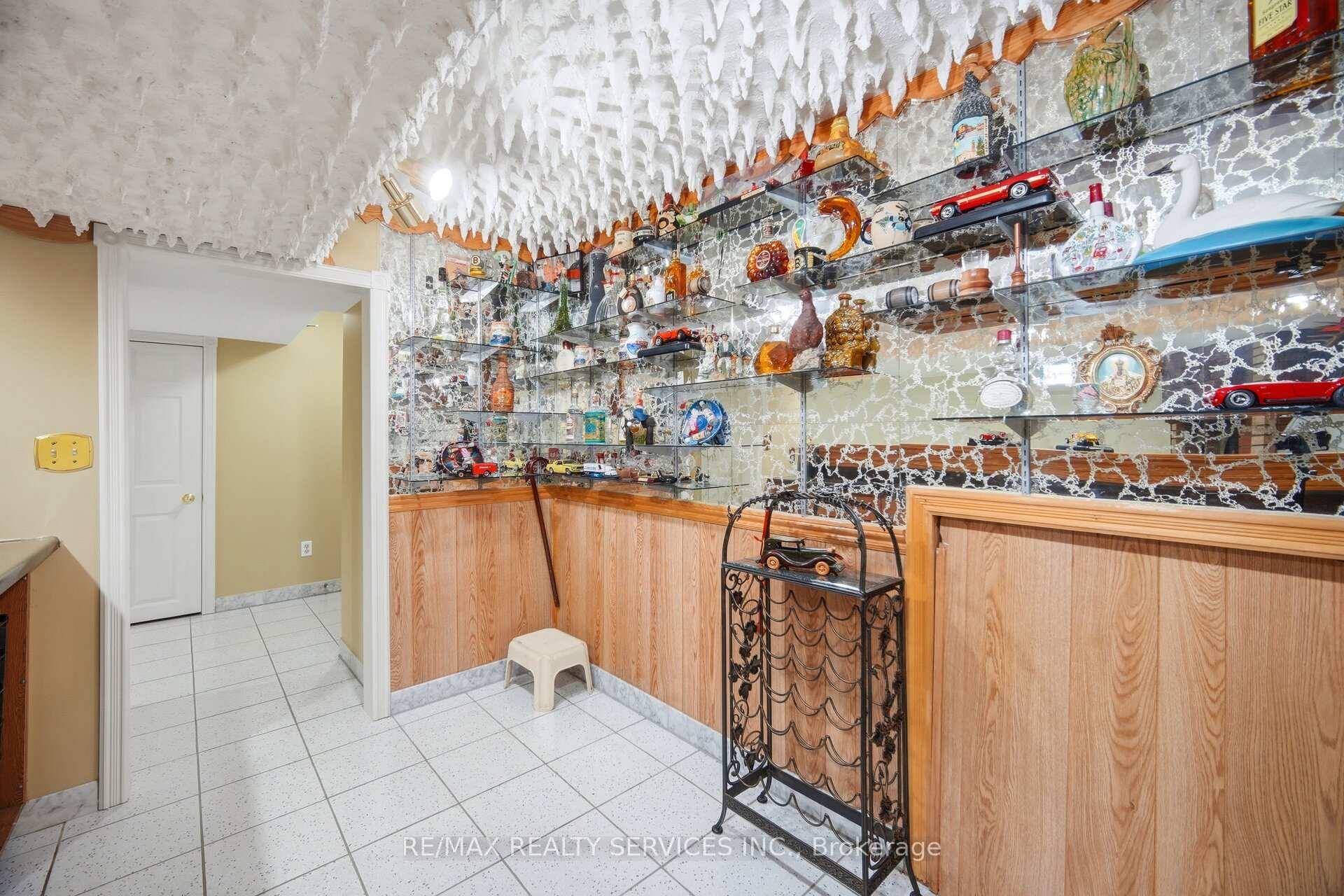 Photo 37 of 36 Shadywood Road, Brampton, Heart Lake West — HOMEH