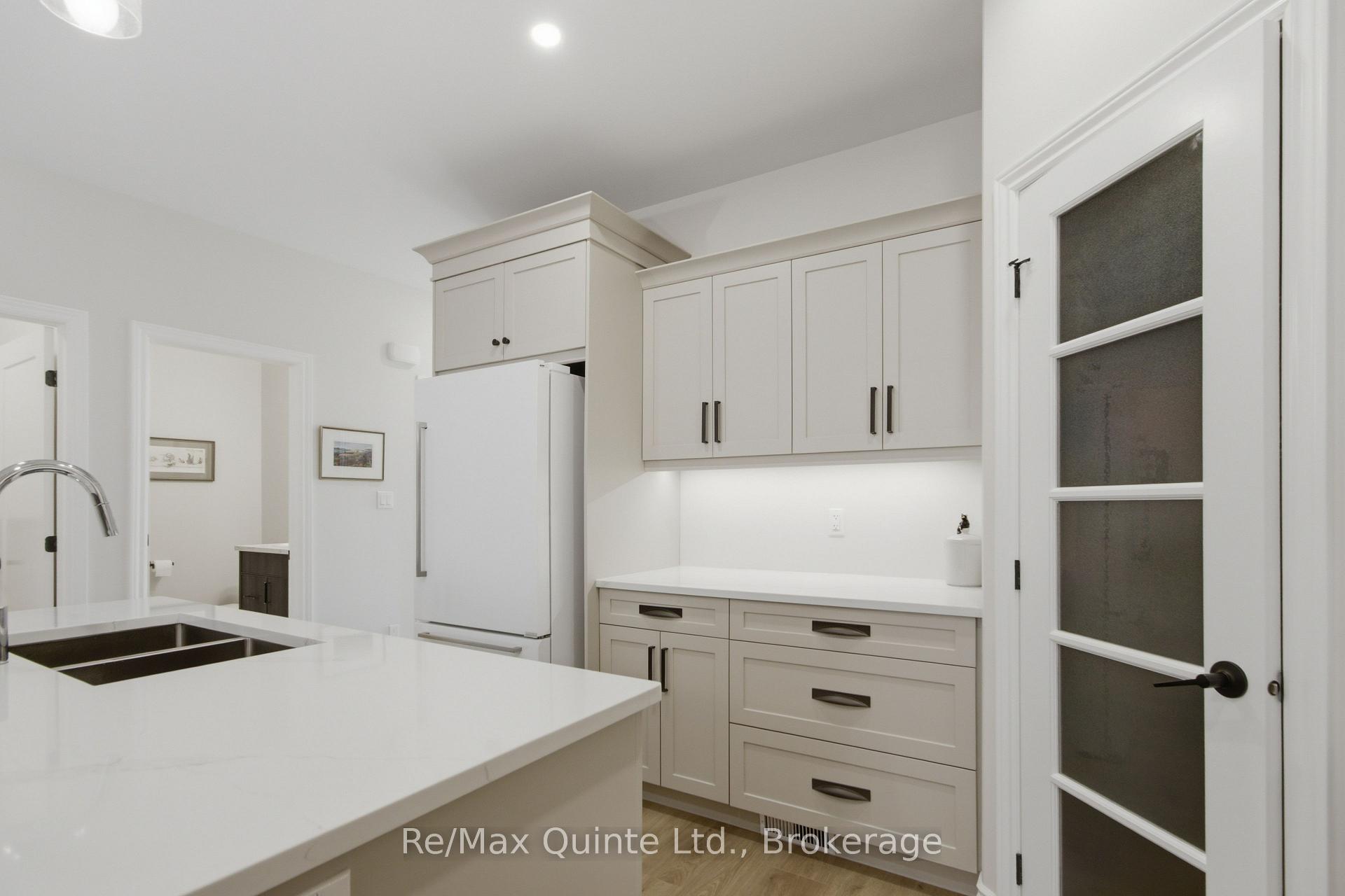 Photo 9 of 94 Raycroft Drive, Belleville, Thurlow Ward — HOMEH