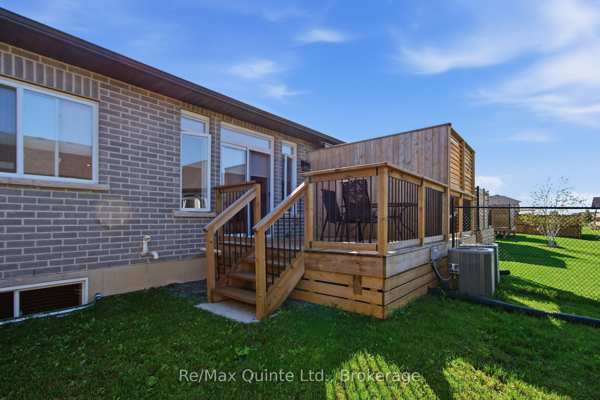Photo 26 of 94 Raycroft Drive, Belleville, Thurlow Ward — HOMEH