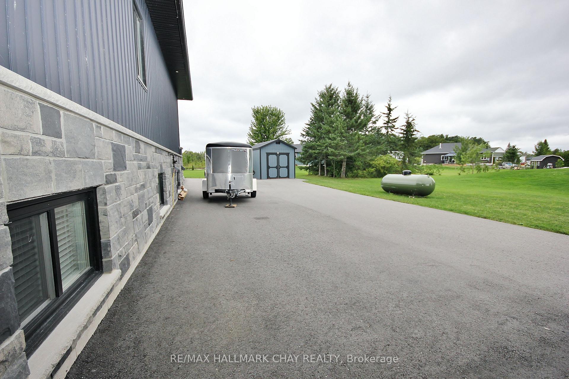 Photo 31 of 37 Hillside Drive, Georgian Bay, Baxter — HOMEH