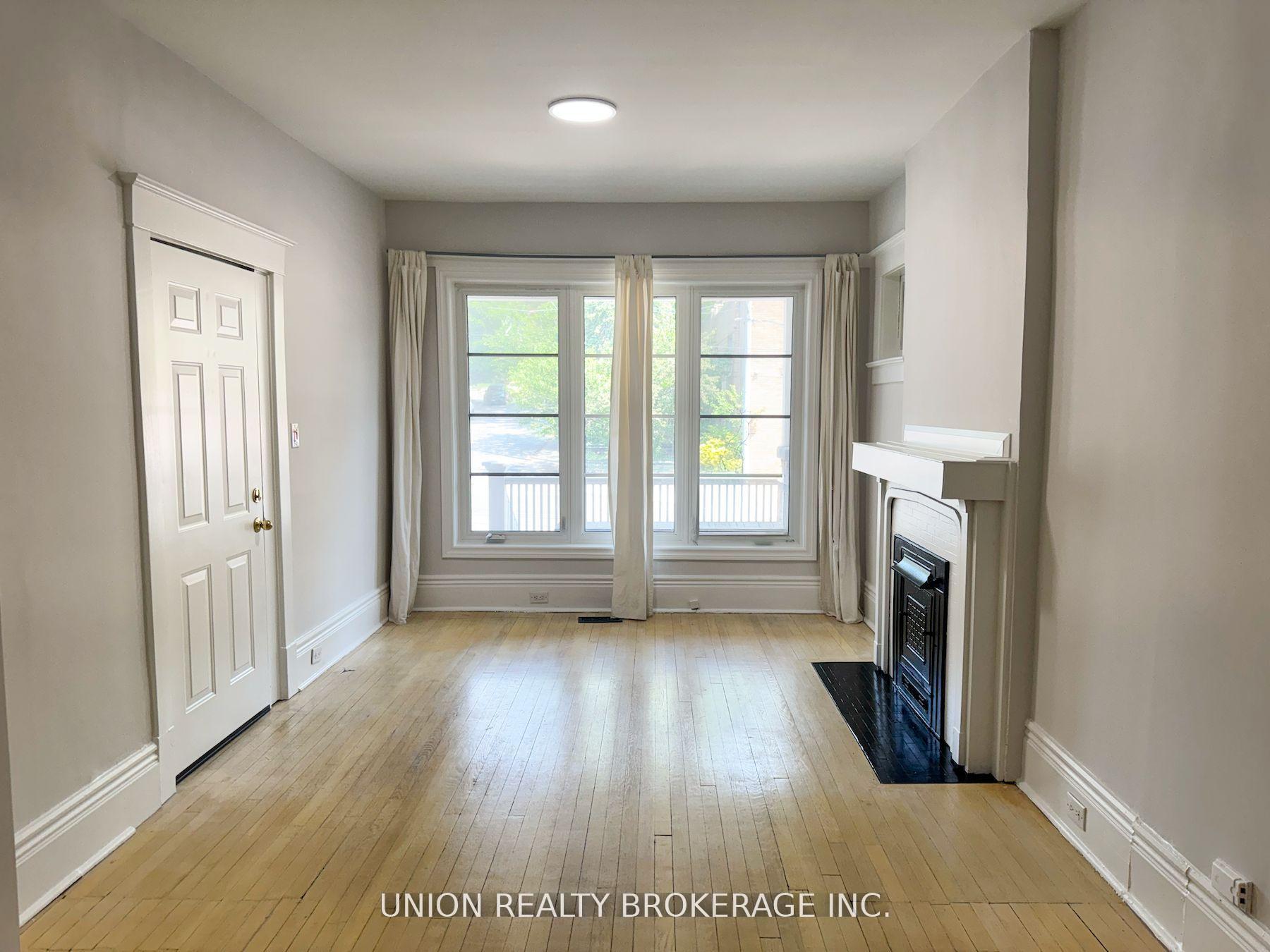 Photo 4 of Unit Main, 2471 Queen Street E, Toronto, The Beaches — HOMEH