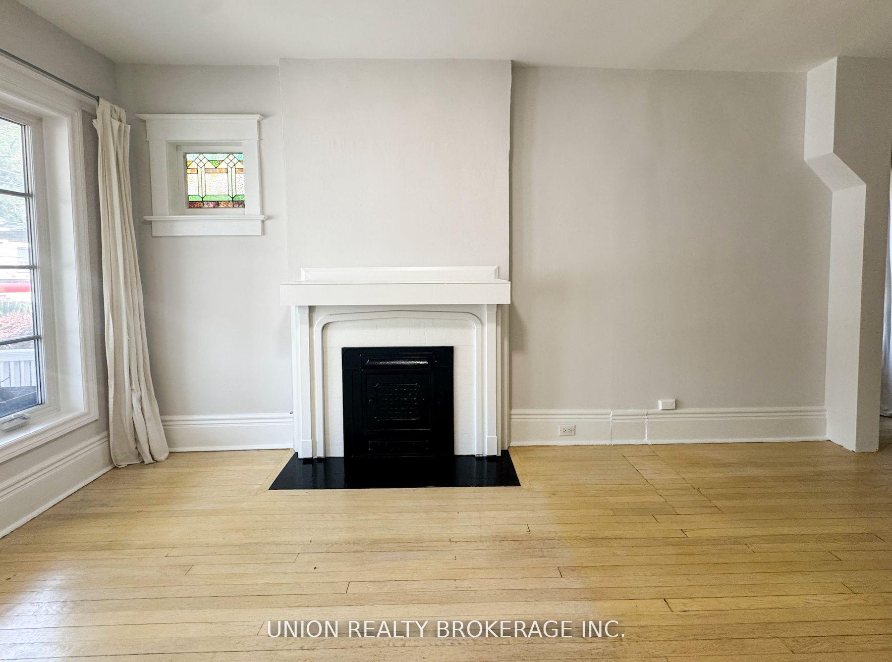 Photo 6 of Unit Main, 2471 Queen Street E, Toronto, The Beaches — HOMEH