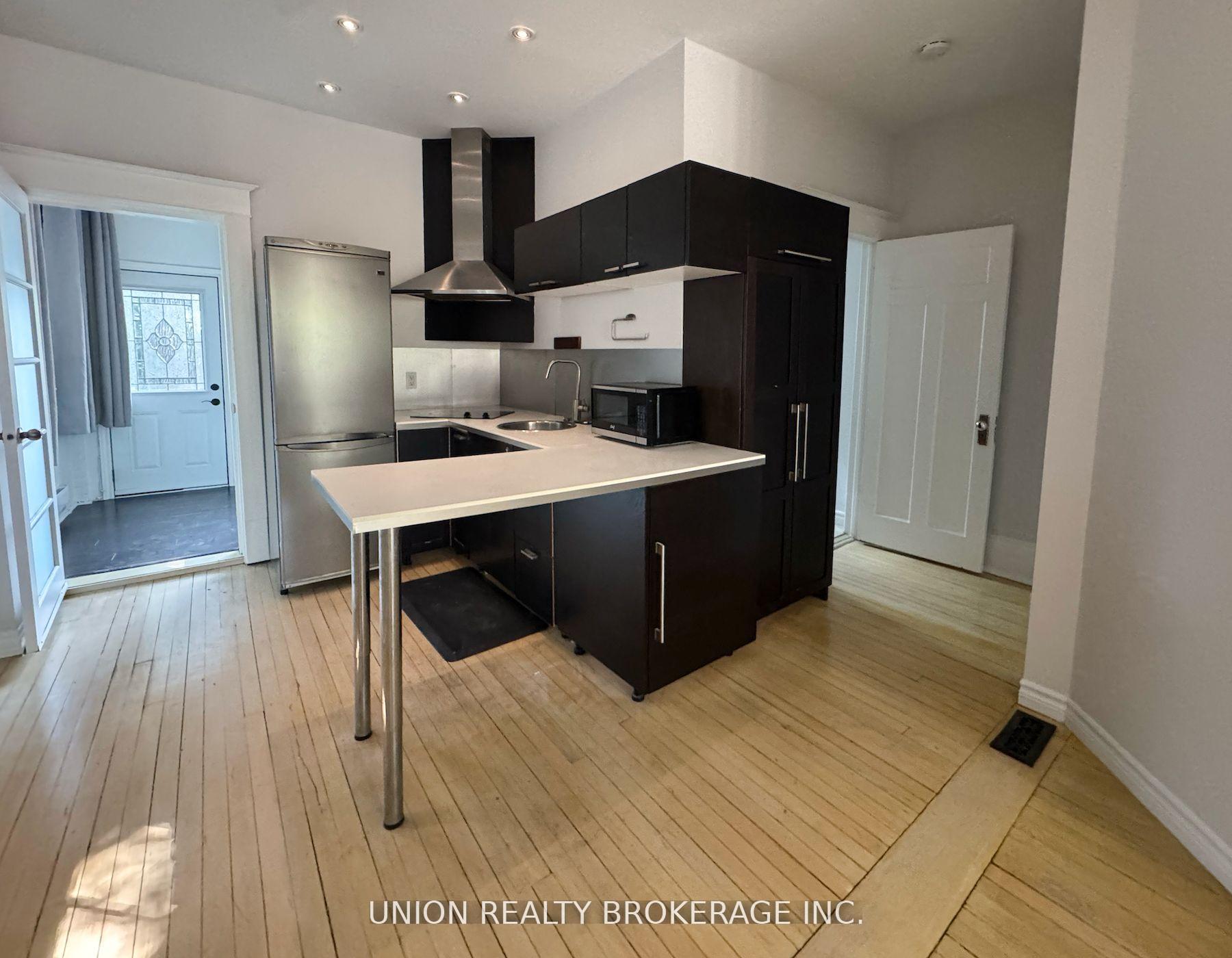Photo 8 of Unit Main, 2471 Queen Street E, Toronto, The Beaches — HOMEH
