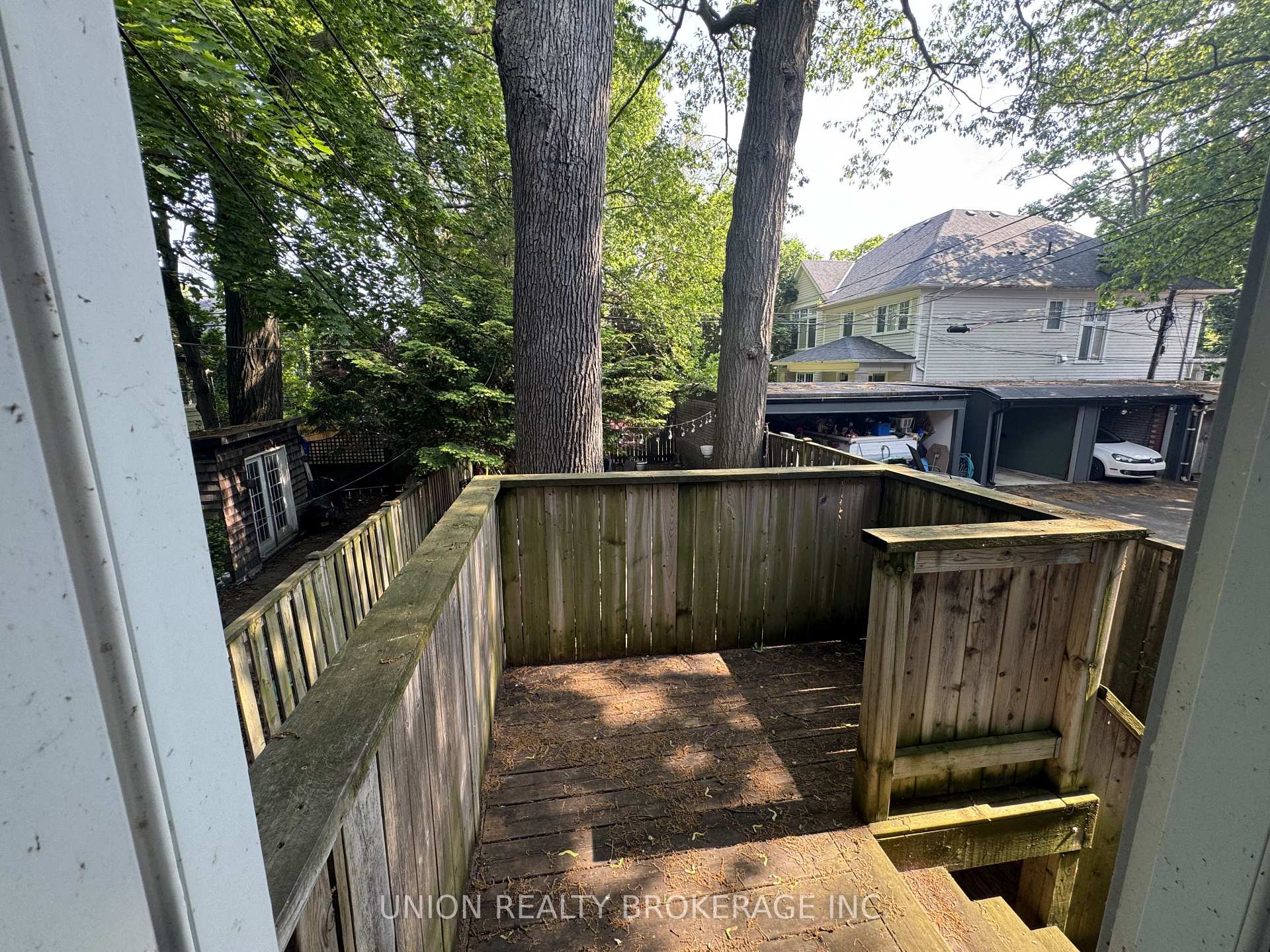 Photo 10 of Unit Main, 2471 Queen Street E, Toronto, The Beaches — HOMEH