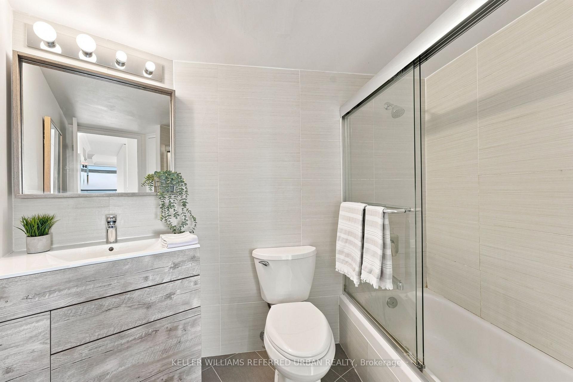 Photo 26 of Unit 1201/02, 270 Queens Quay, Toronto, Waterfront Communities — HOMEH