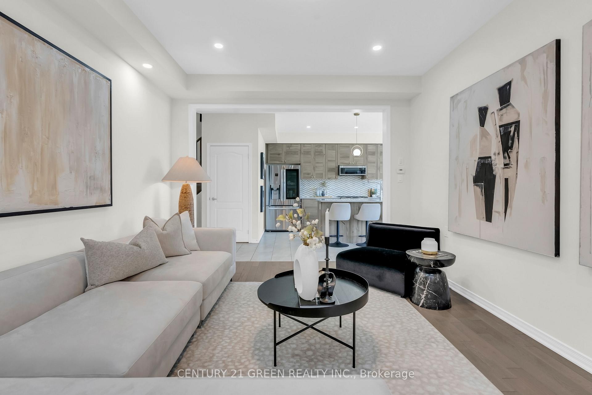 Photo 9 of 28 Magdalena Street, Hamilton, Stoney Creek — HOMEH