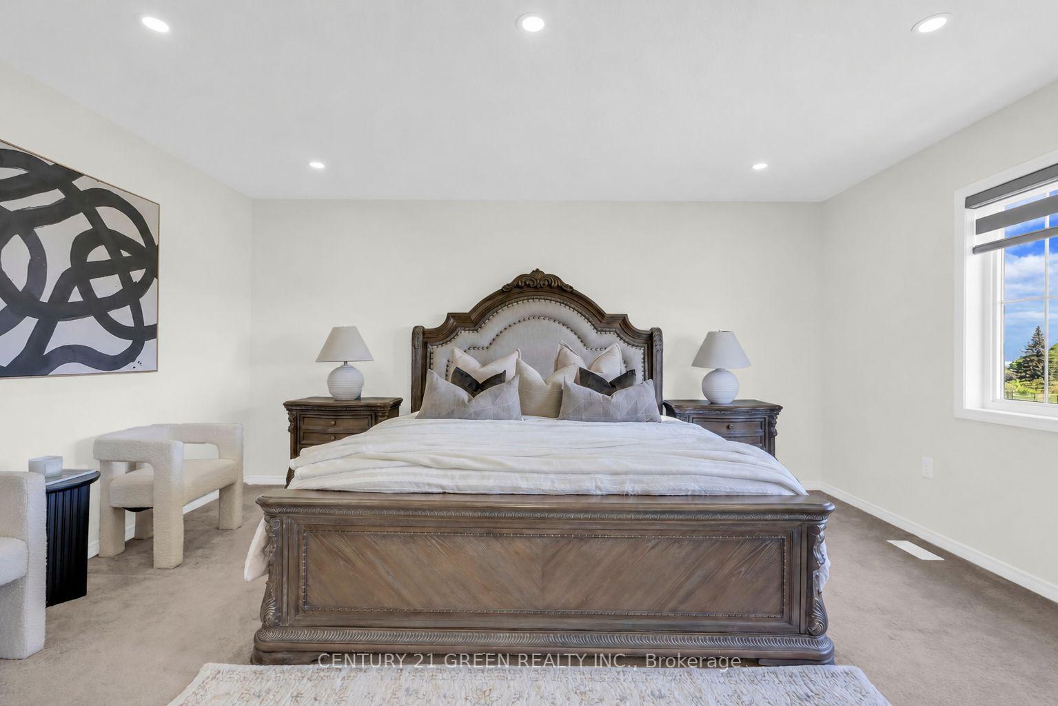 Photo 20 of 28 Magdalena Street, Hamilton, Stoney Creek — HOMEH