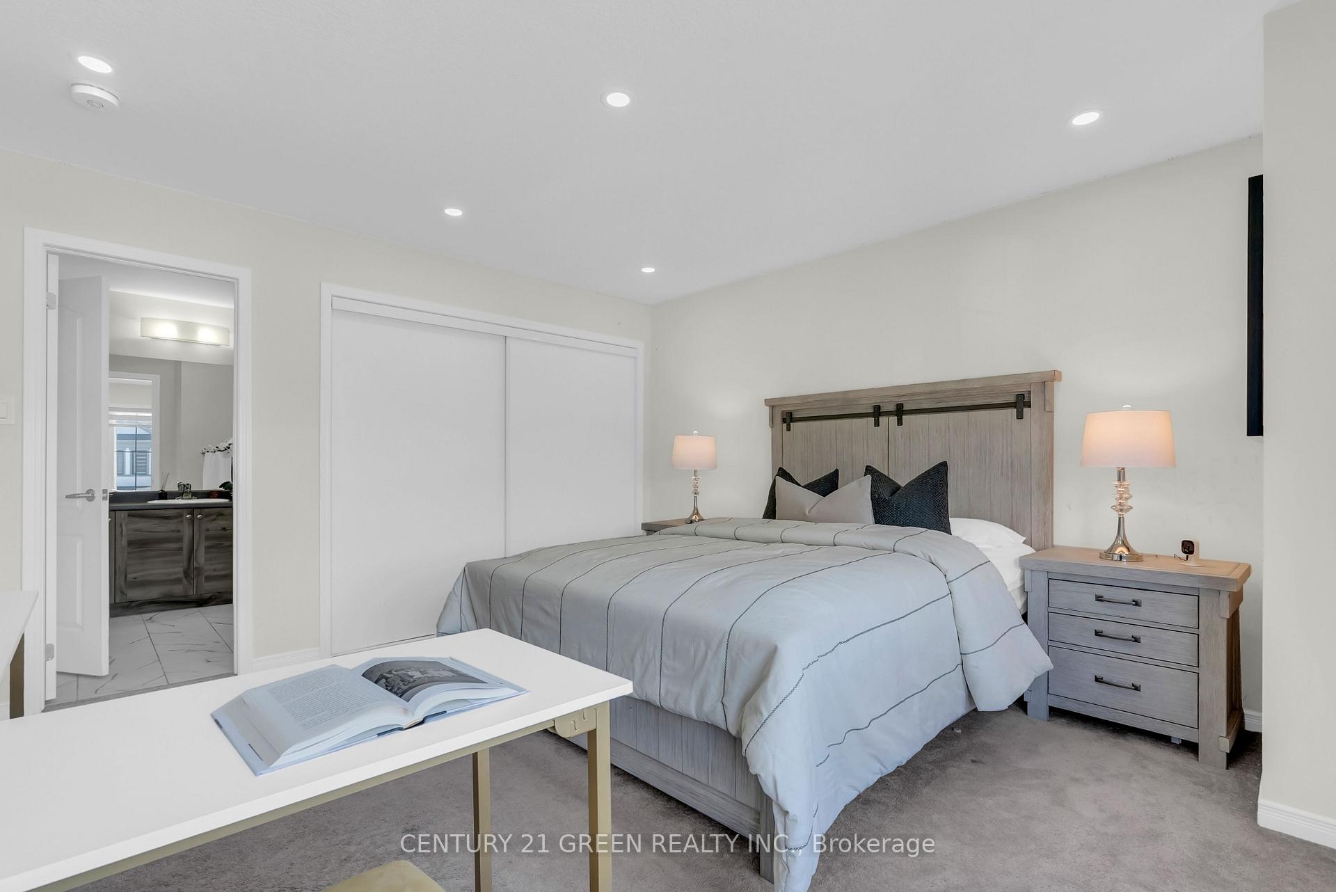 Photo 24 of 28 Magdalena Street, Hamilton, Stoney Creek — HOMEH
