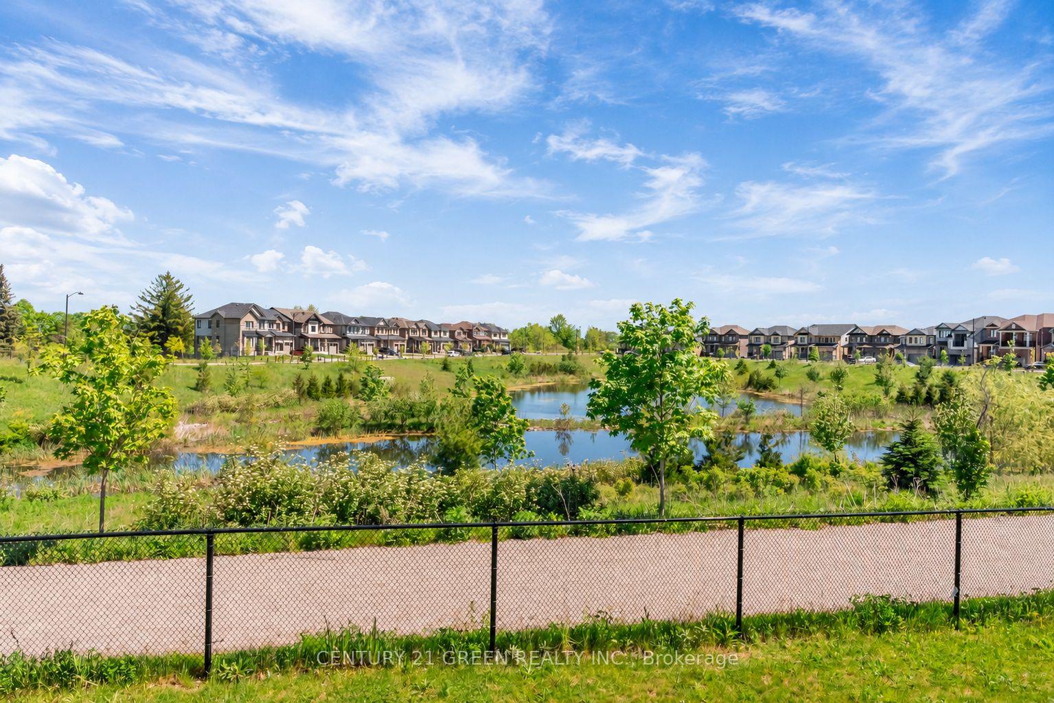 Photo 30 of 28 Magdalena Street, Hamilton, Stoney Creek — HOMEH