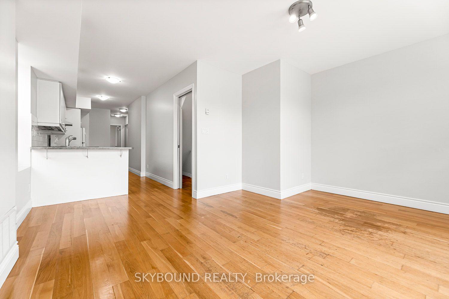 Photo 14 of Unit 1, 910 Kingston Road S, Toronto, East End-Danforth — HOMEH