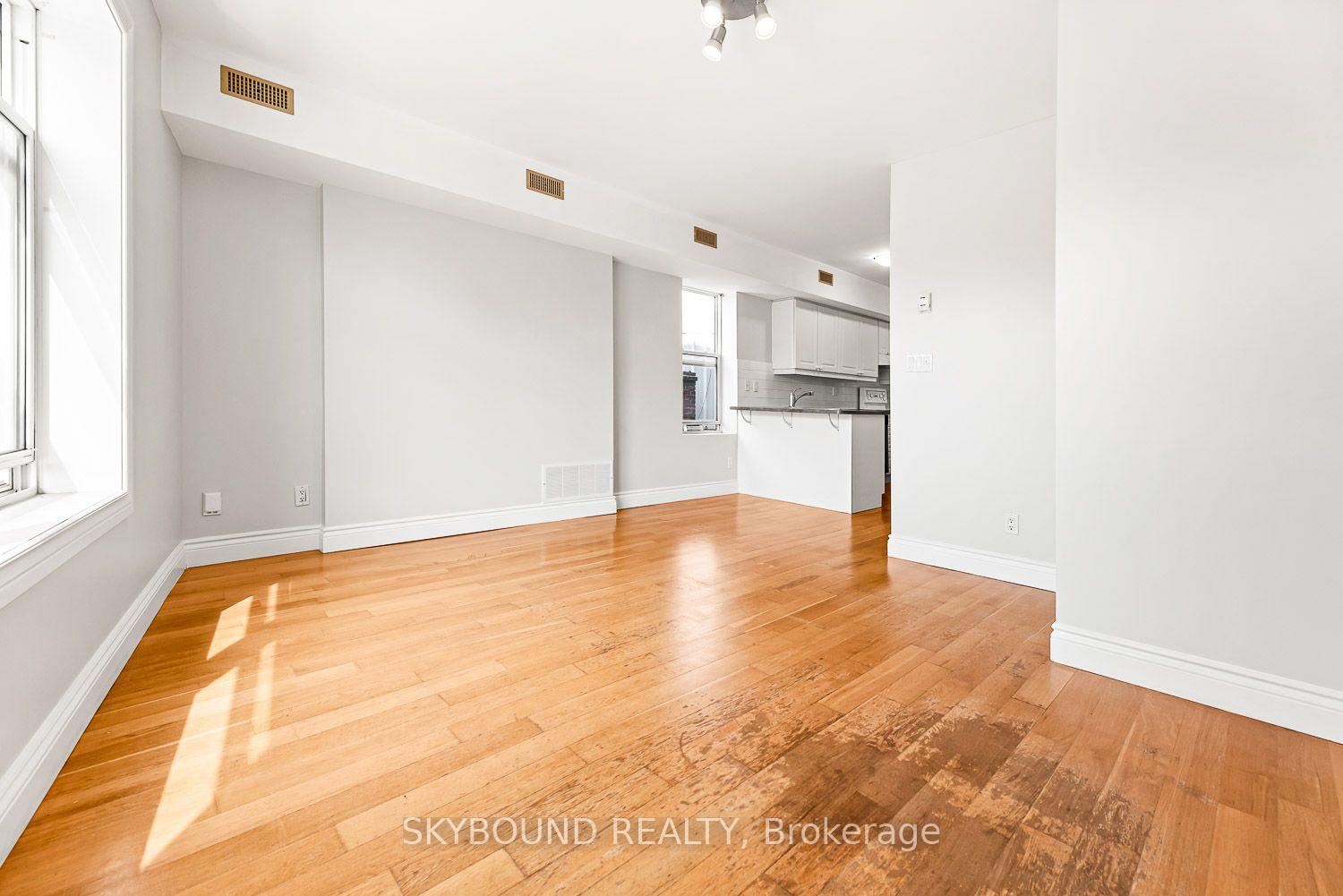 Photo 15 of Unit 1, 910 Kingston Road S, Toronto, East End-Danforth — HOMEH