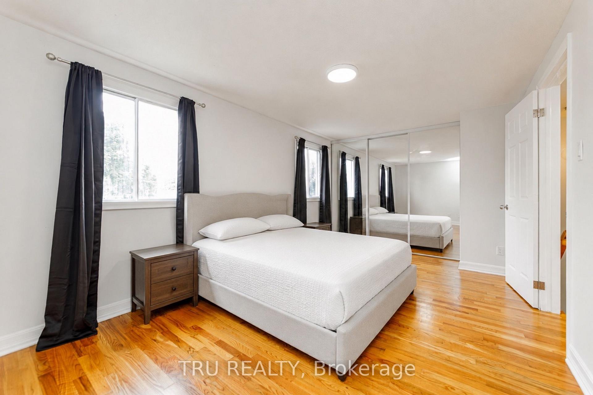 Photo 14 of 14 Wolfgang Drive, Ottawa, Barrhaven - Knollsbrook — HOMEH