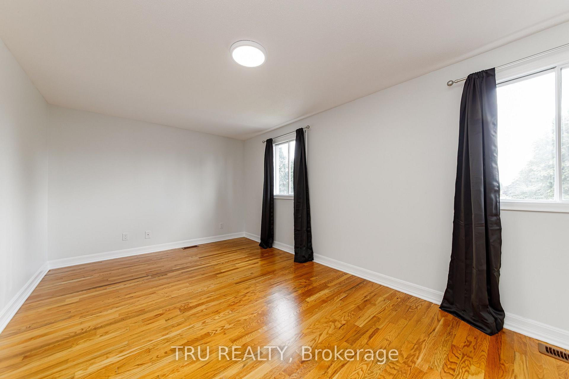Photo 16 of 14 Wolfgang Drive, Ottawa, Barrhaven - Knollsbrook — HOMEH