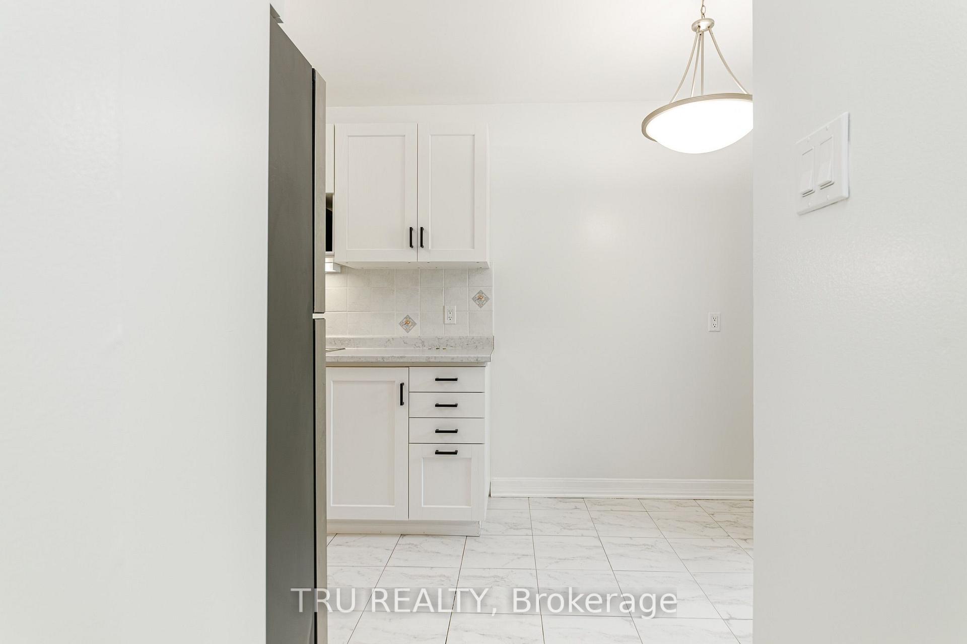 Photo 22 of 14 Wolfgang Drive, Ottawa, Barrhaven - Knollsbrook — HOMEH