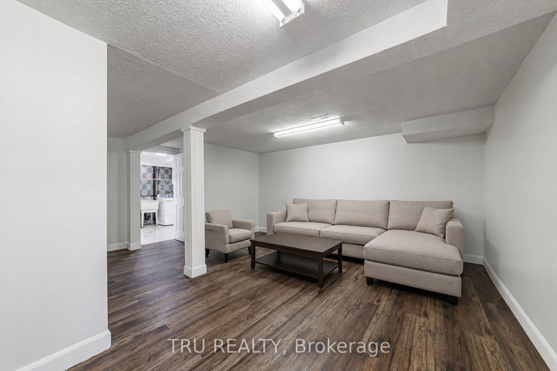 Photo 26 of 14 Wolfgang Drive, Ottawa, Barrhaven - Knollsbrook — HOMEH