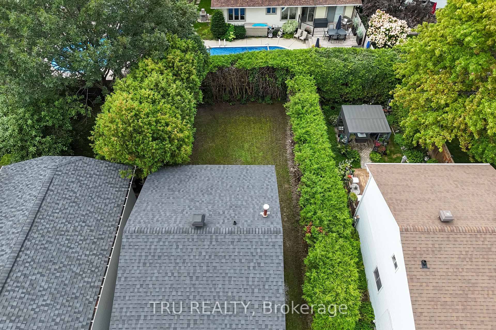 Photo 38 of 14 Wolfgang Drive, Ottawa, Barrhaven - Knollsbrook — HOMEH