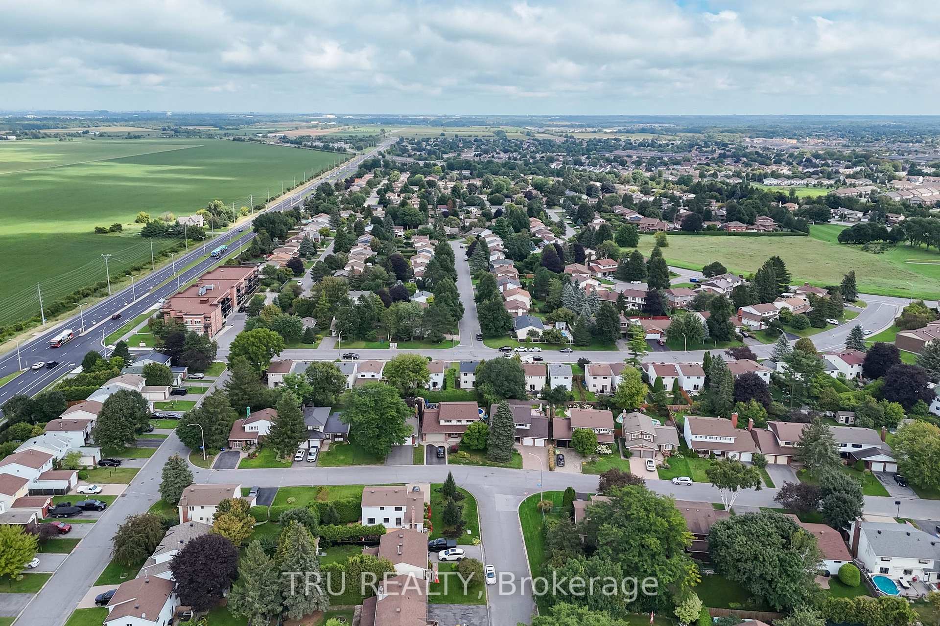Photo 41 of 14 Wolfgang Drive, Ottawa, Barrhaven - Knollsbrook — HOMEH