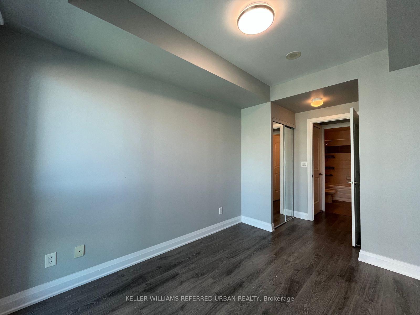 Photo 11 of Unit 3906, 16 Harbour Street, Toronto, Waterfront Communities — HOMEH