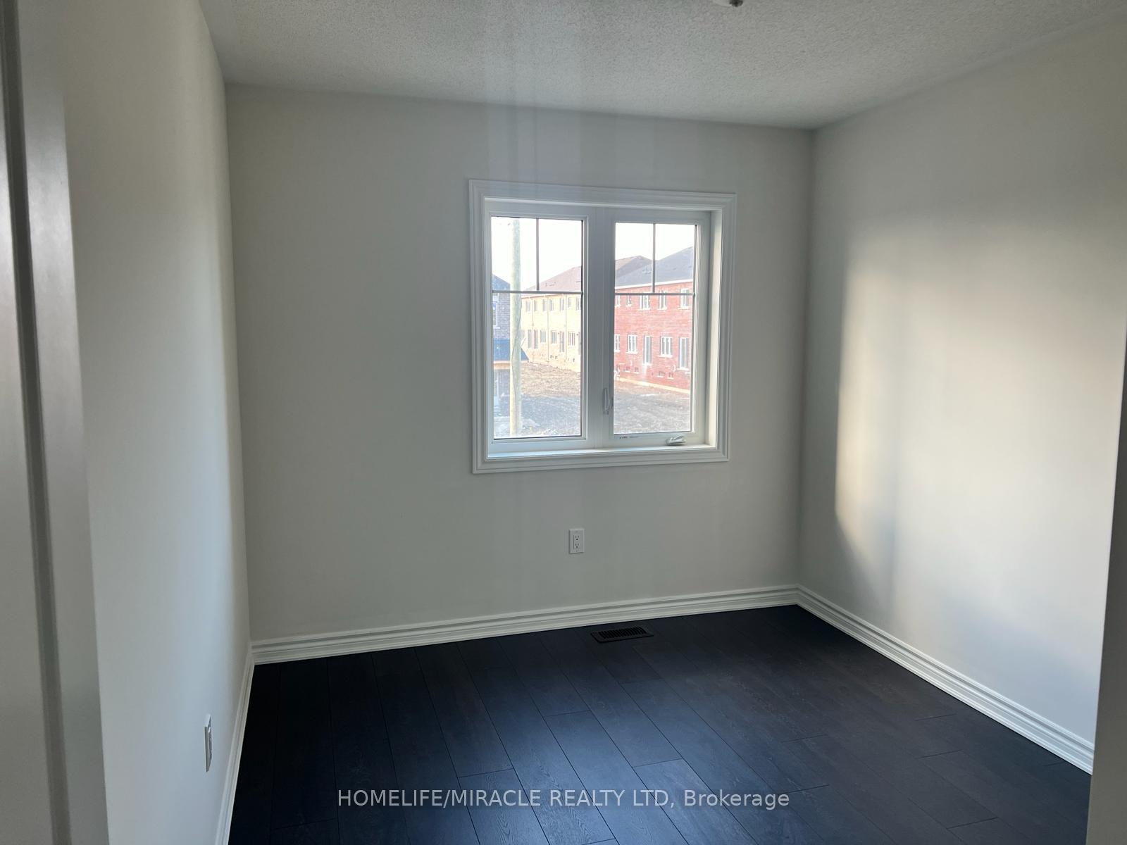 Photo 14 of 11 Sapphire Way, Thorold, Rolling Meadows — HOMEH