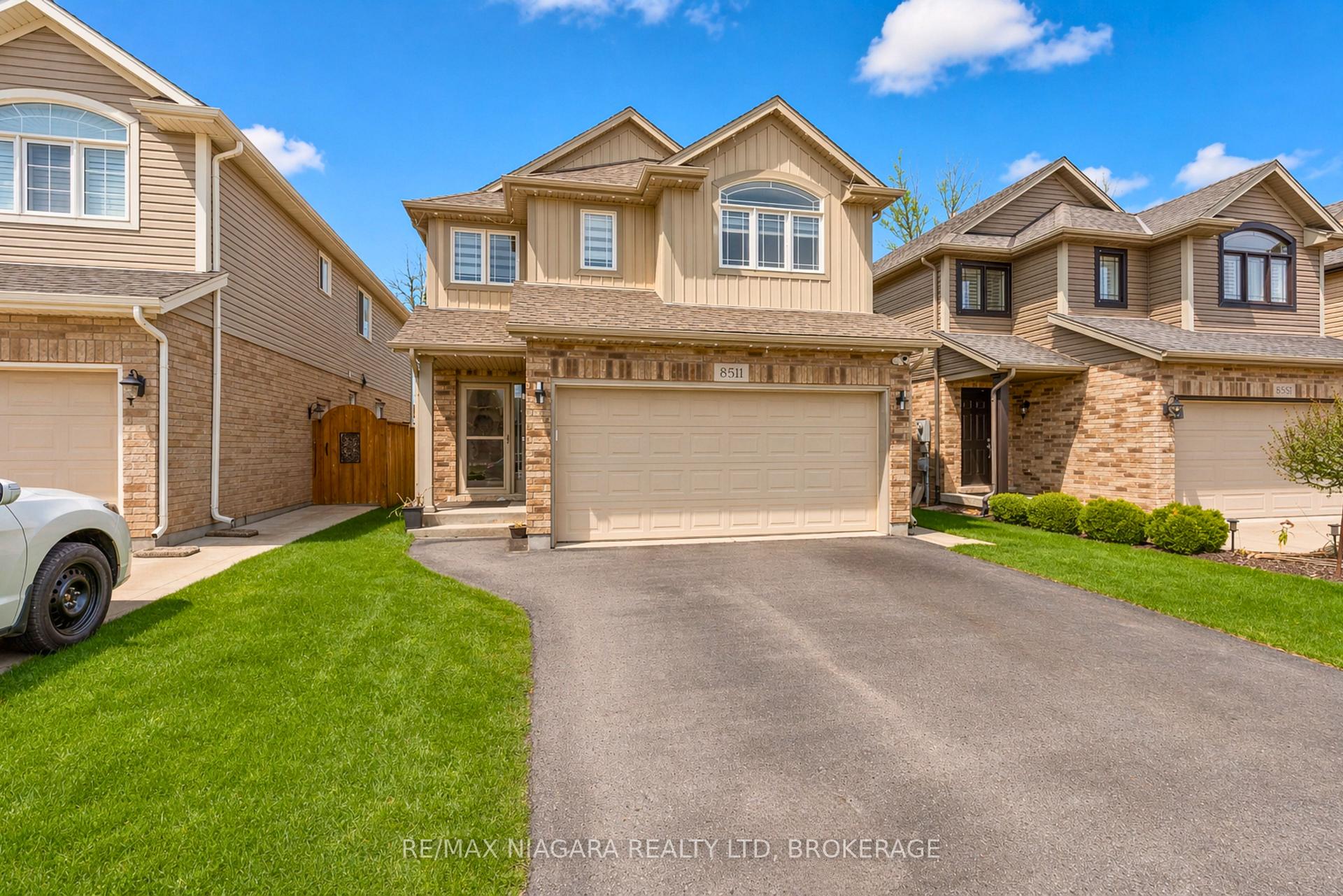 Photo 2 of 8511 Jennifer Crescent, Niagara Falls, Forestview — HOMEH