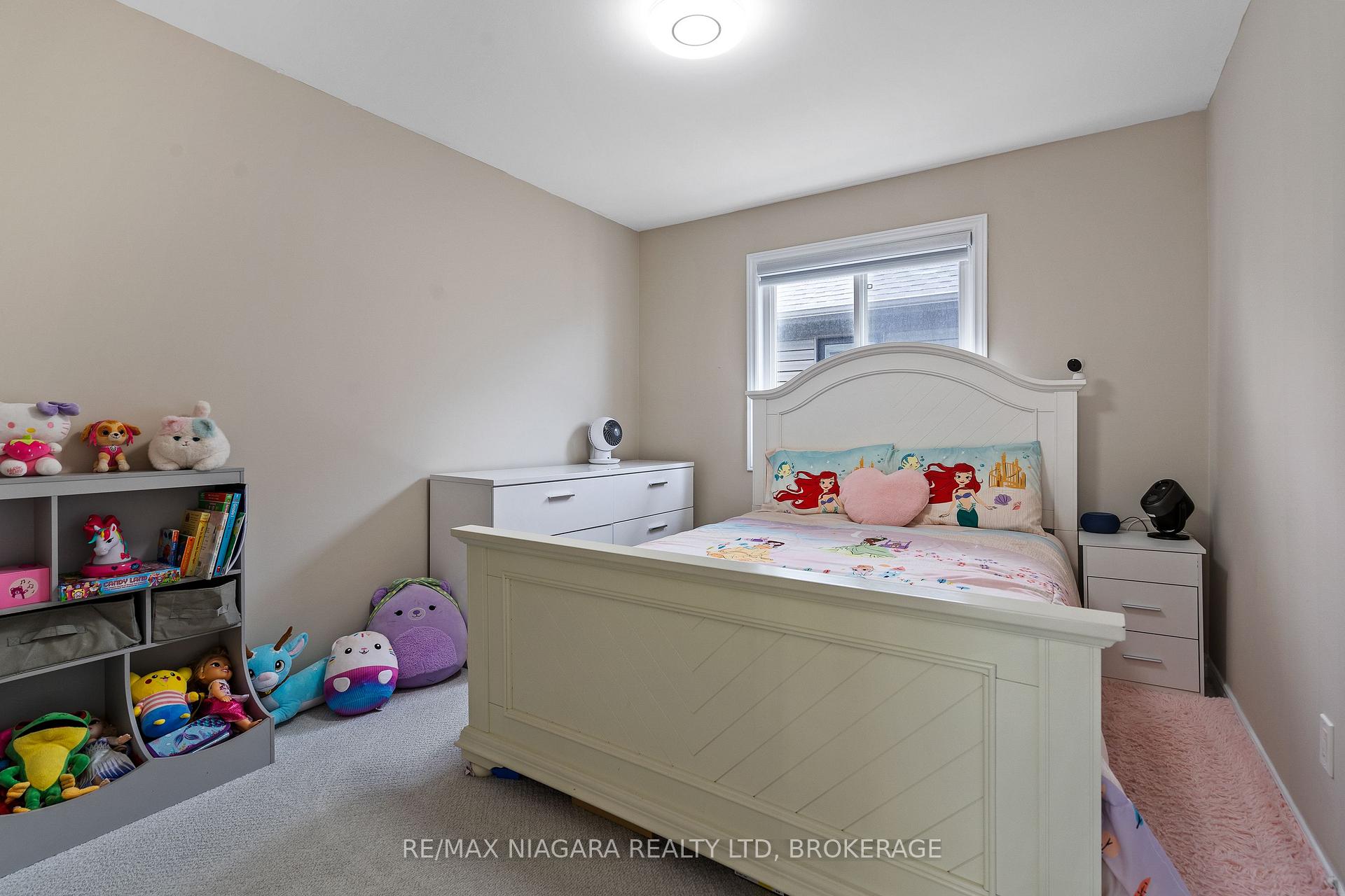 Photo 21 of 8511 Jennifer Crescent, Niagara Falls, Forestview — HOMEH