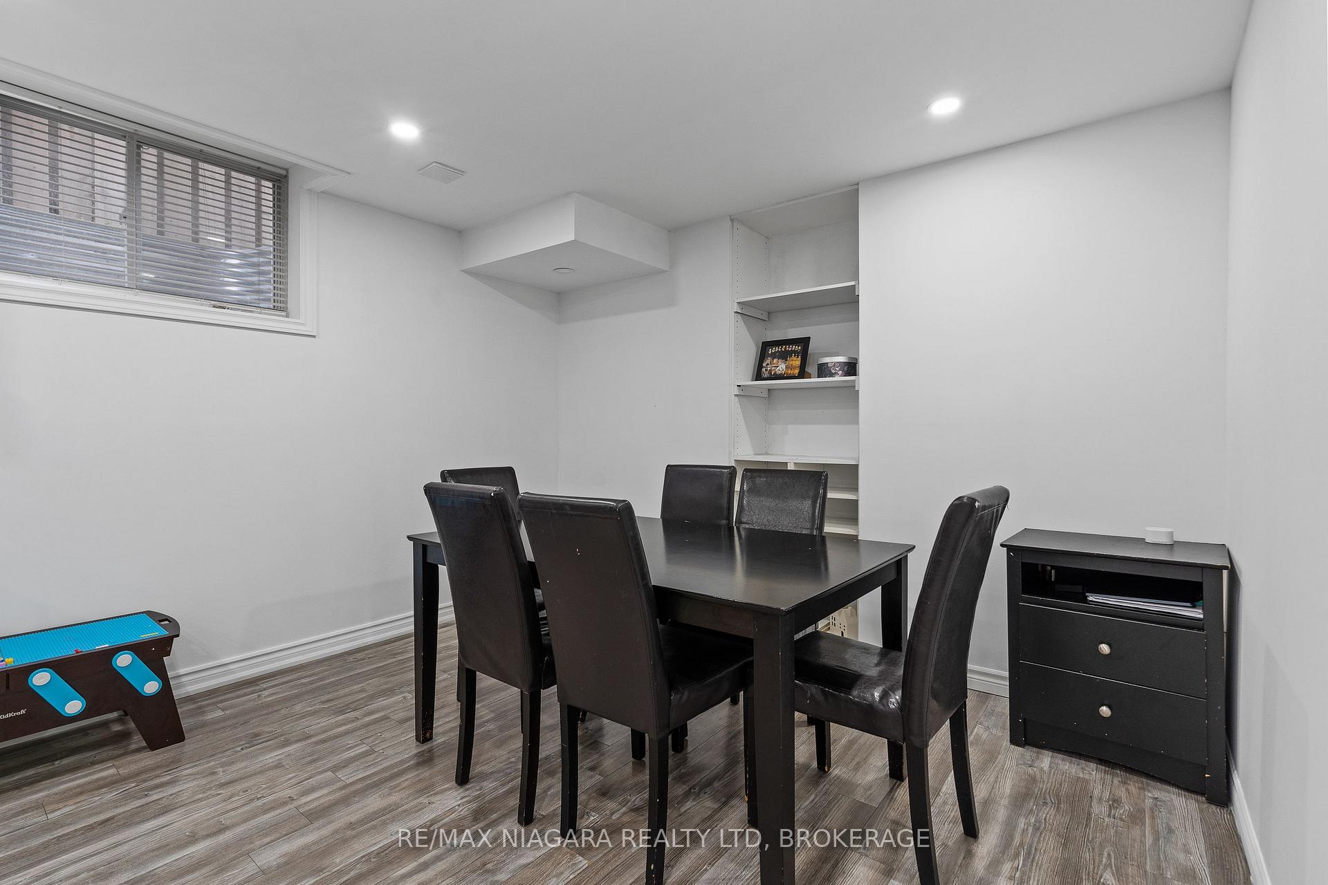 Photo 28 of 8511 Jennifer Crescent, Niagara Falls, Forestview — HOMEH
