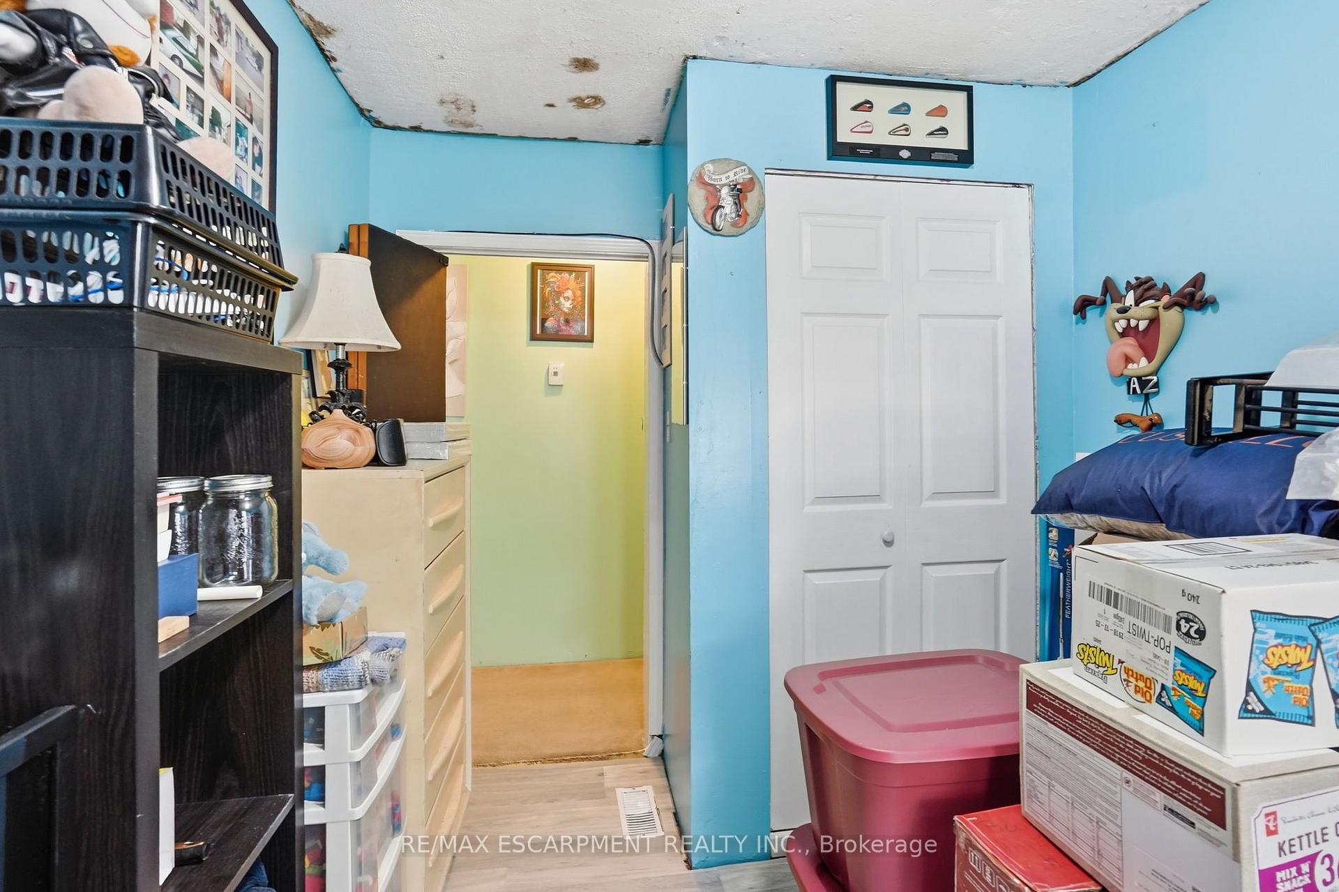 Photo 14 of 9 Lancaster Avenue, Brantford, Holmesdale-Lansdowne — HOMEH